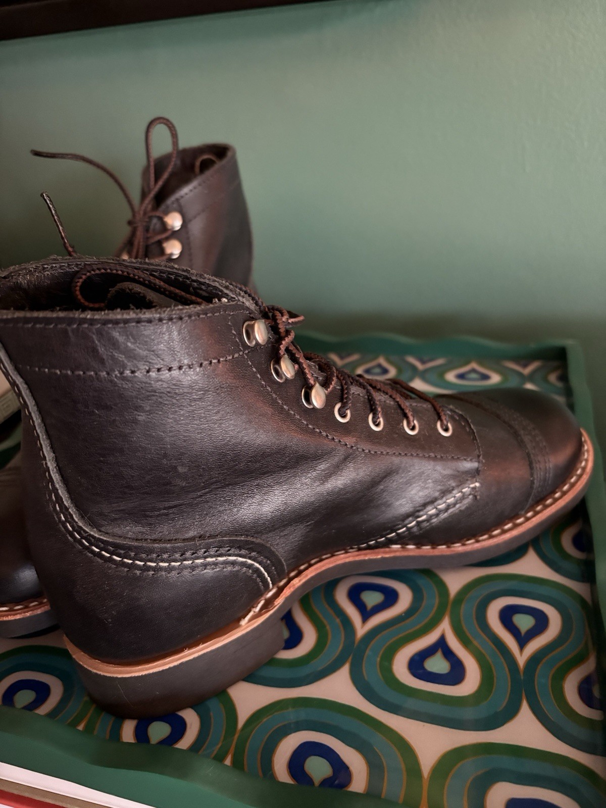 Red Wing Shoes Iron Ranger Size 7 Women’s Boot – Black Excellent condition