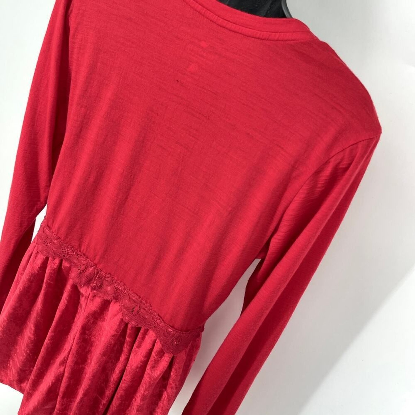 Seg’ments Merino Wool V-Neck Tunic Top Sz M Red Pleated Texture Lace Lightweight
