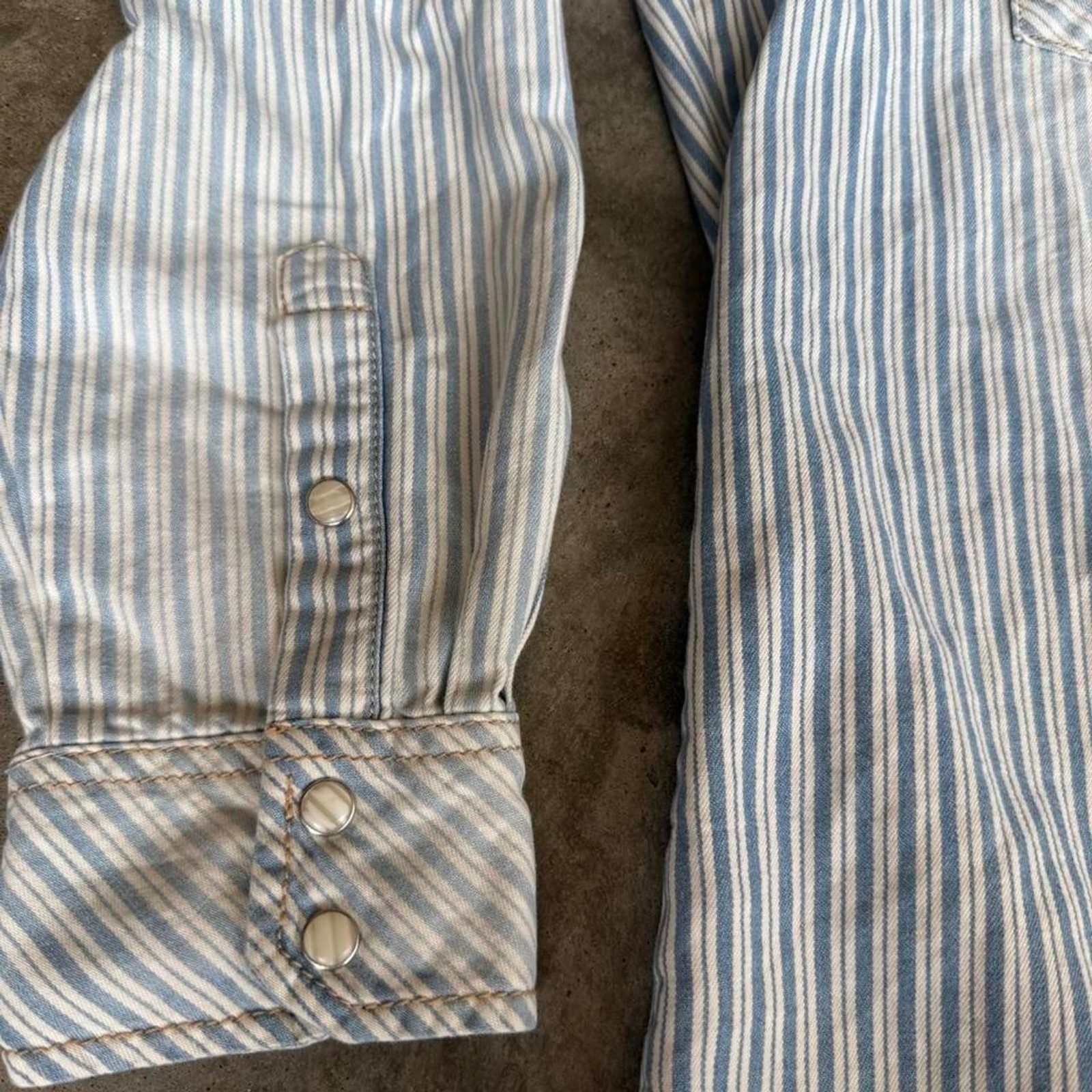 Wrangler Retro blue stripe pearl snap western shirt
