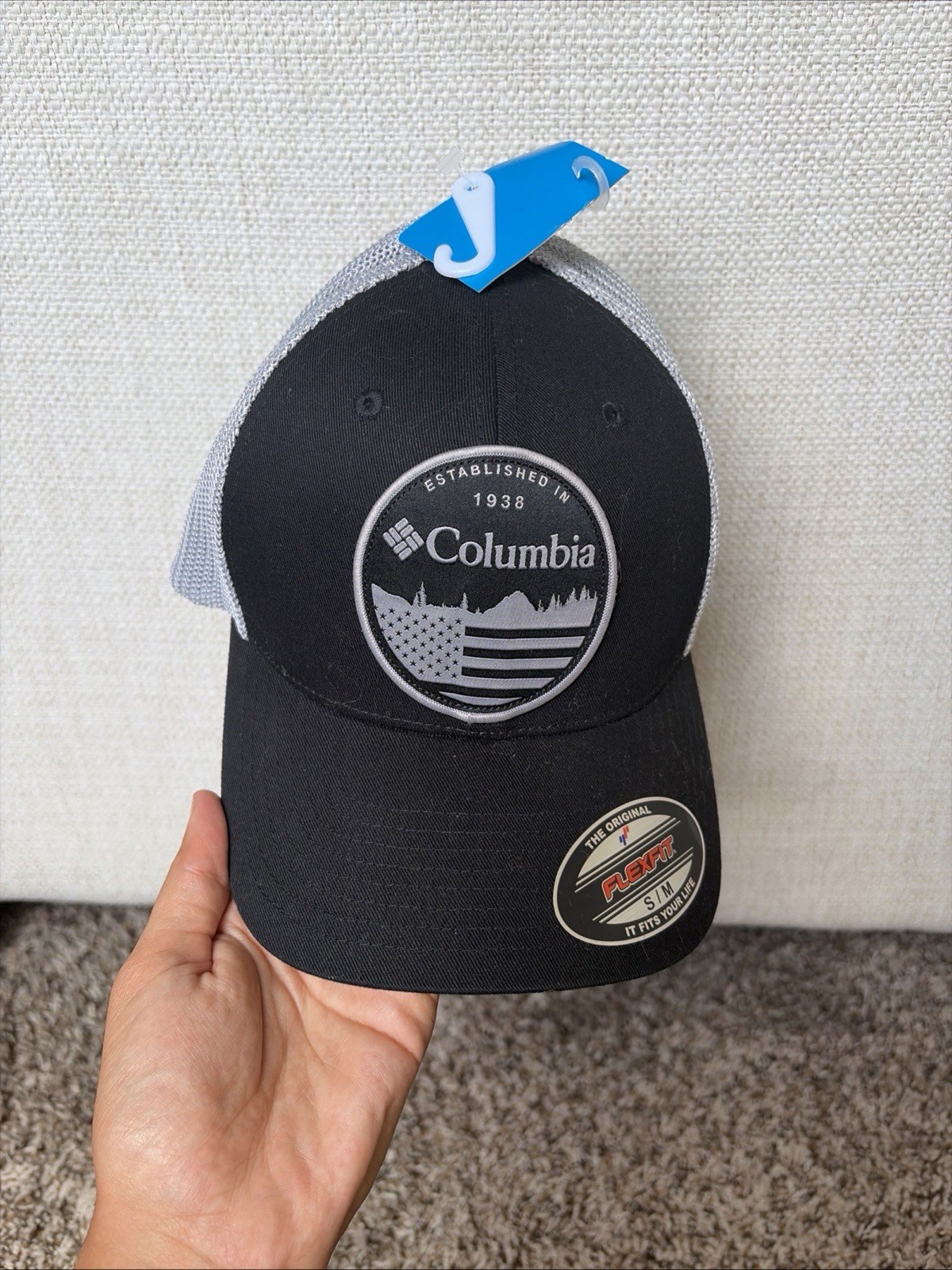 Columbia PFG Stretch Mesh-Back Trucker Hat Cap Solid Black/Gray S/M