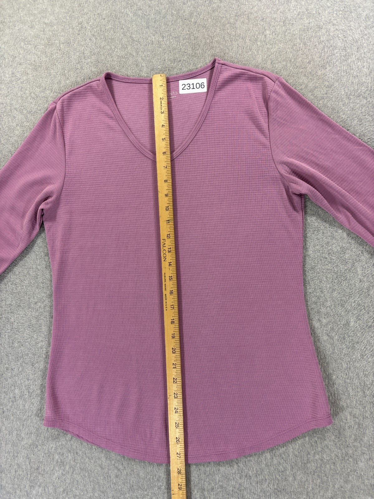 Seg’ments 3/4 Sleeve Performance Pullover Shirt (Women’s Medium) Purple