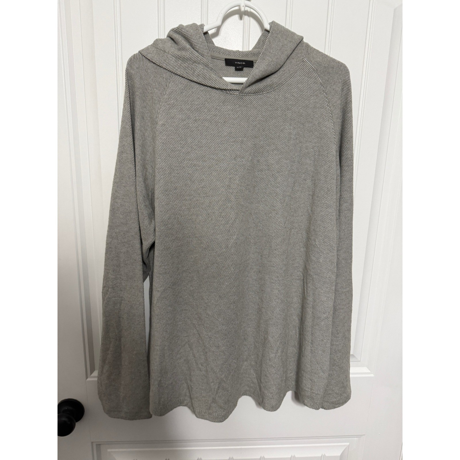 Vince Hoodie Mens XL Grey Ribbed Textured Modal Blend Raglan Sleeve EUC