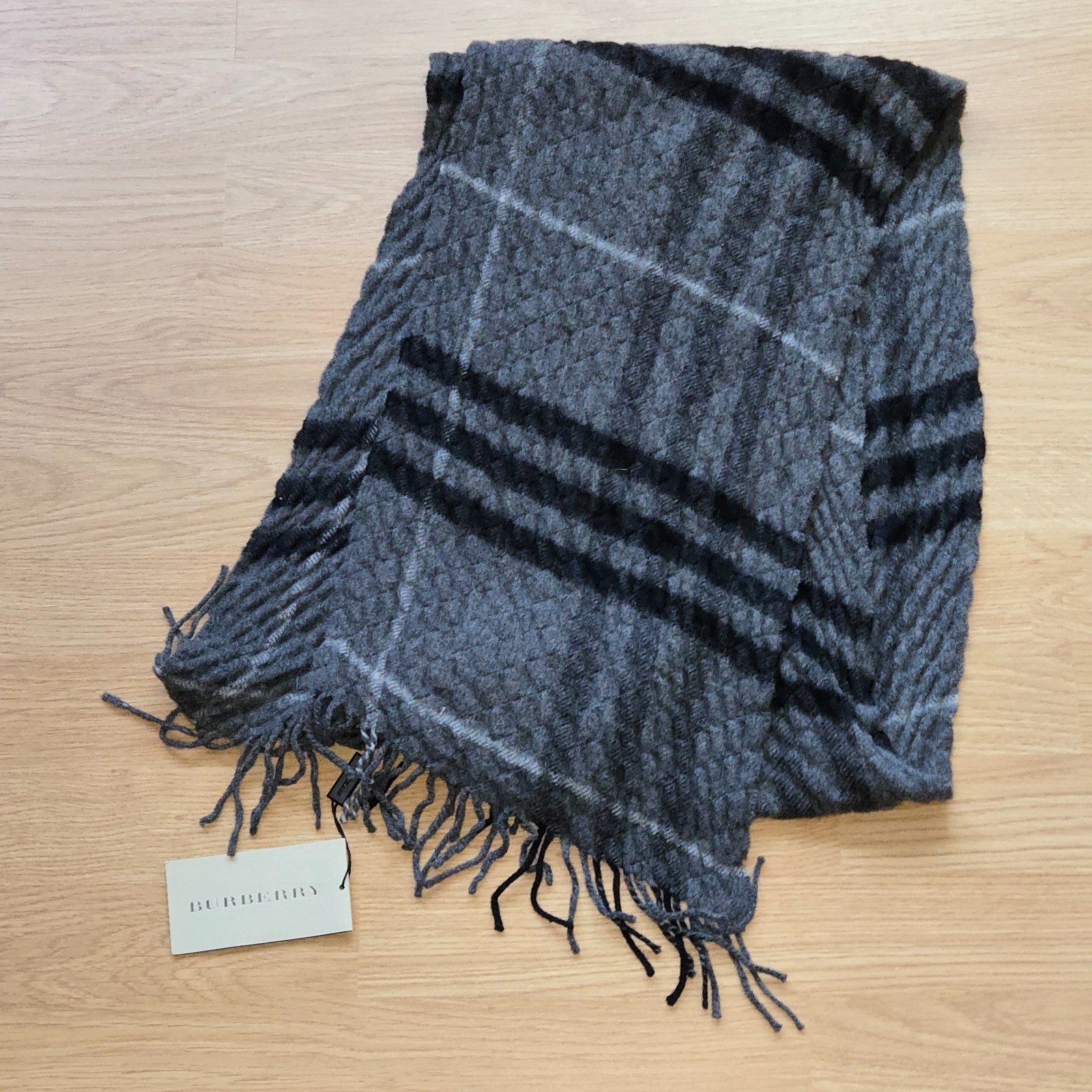 NWT BURBERRY GIANT CHECK CASHMERE MERINO QUILTED SCARF BLACK/DARK GREY 25x200CM
