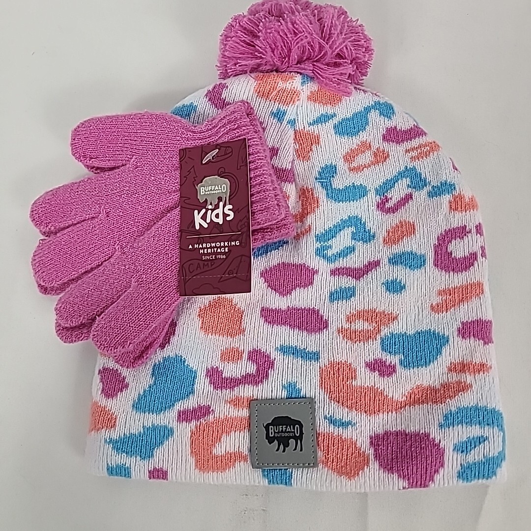 New Buffalo Outdoors Youth White Pink Blue Beanie and Gloves 2 Piece Set $13
