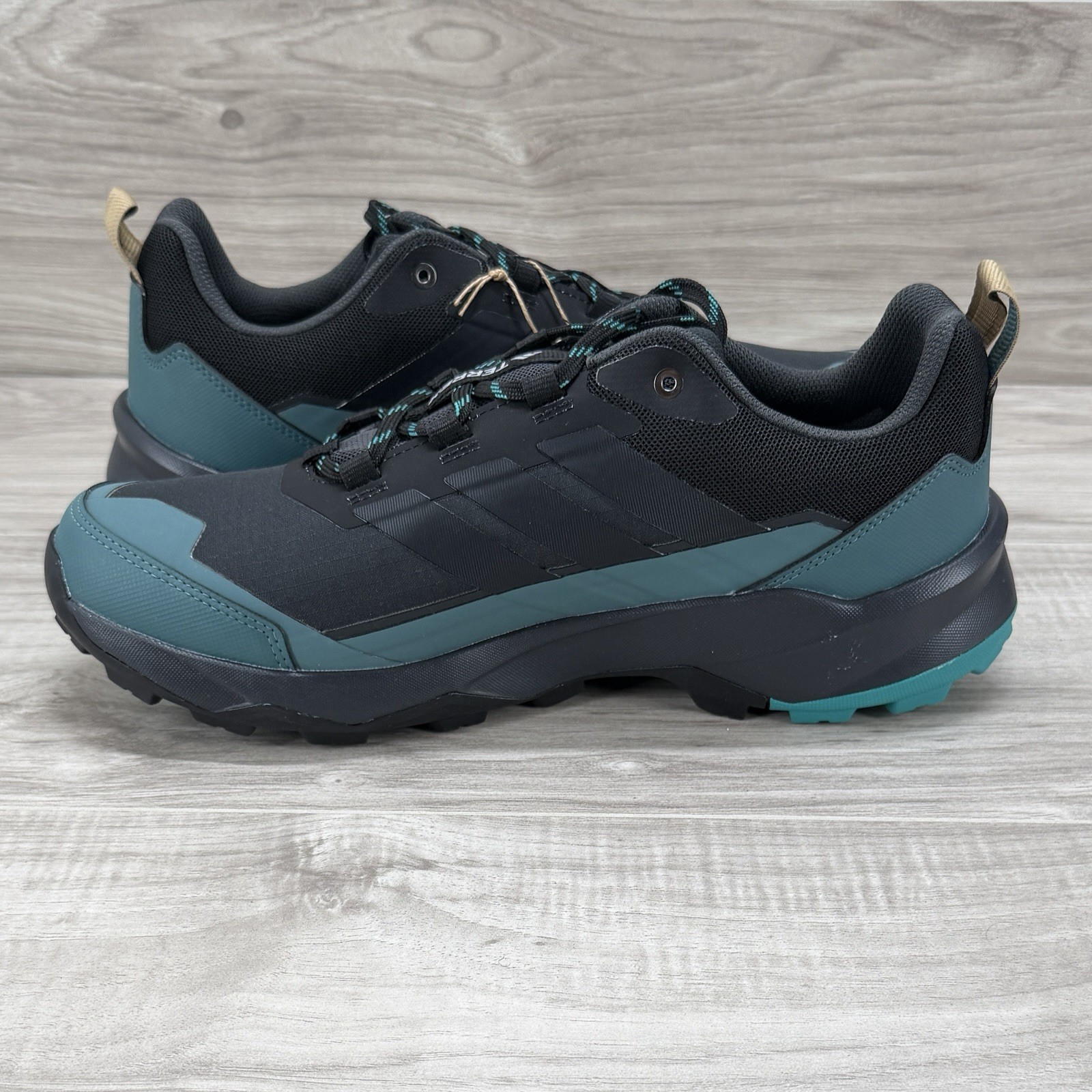 Adidas Terrex Skychaser AX5 Gore-Tex Hiking Shoes Blue Green Men’s 11 JQ2209