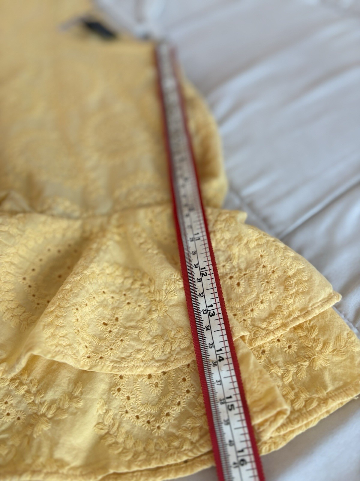 Liz Claiborne SIZE XL Yellow Floral Embroidered Ruffle Tiered Sleeve Top COTTON
