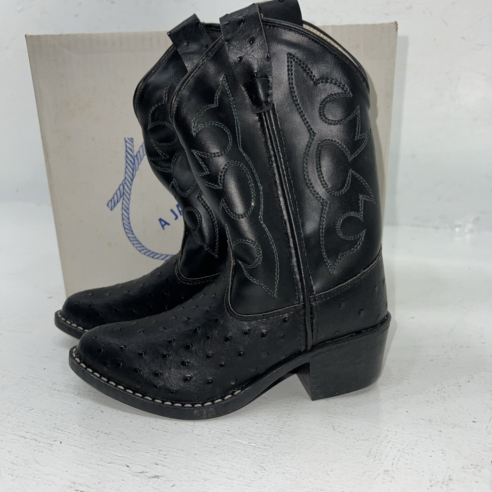 New Children’s Black A Jama Product Cowboy Boots. 11 D. 24-73