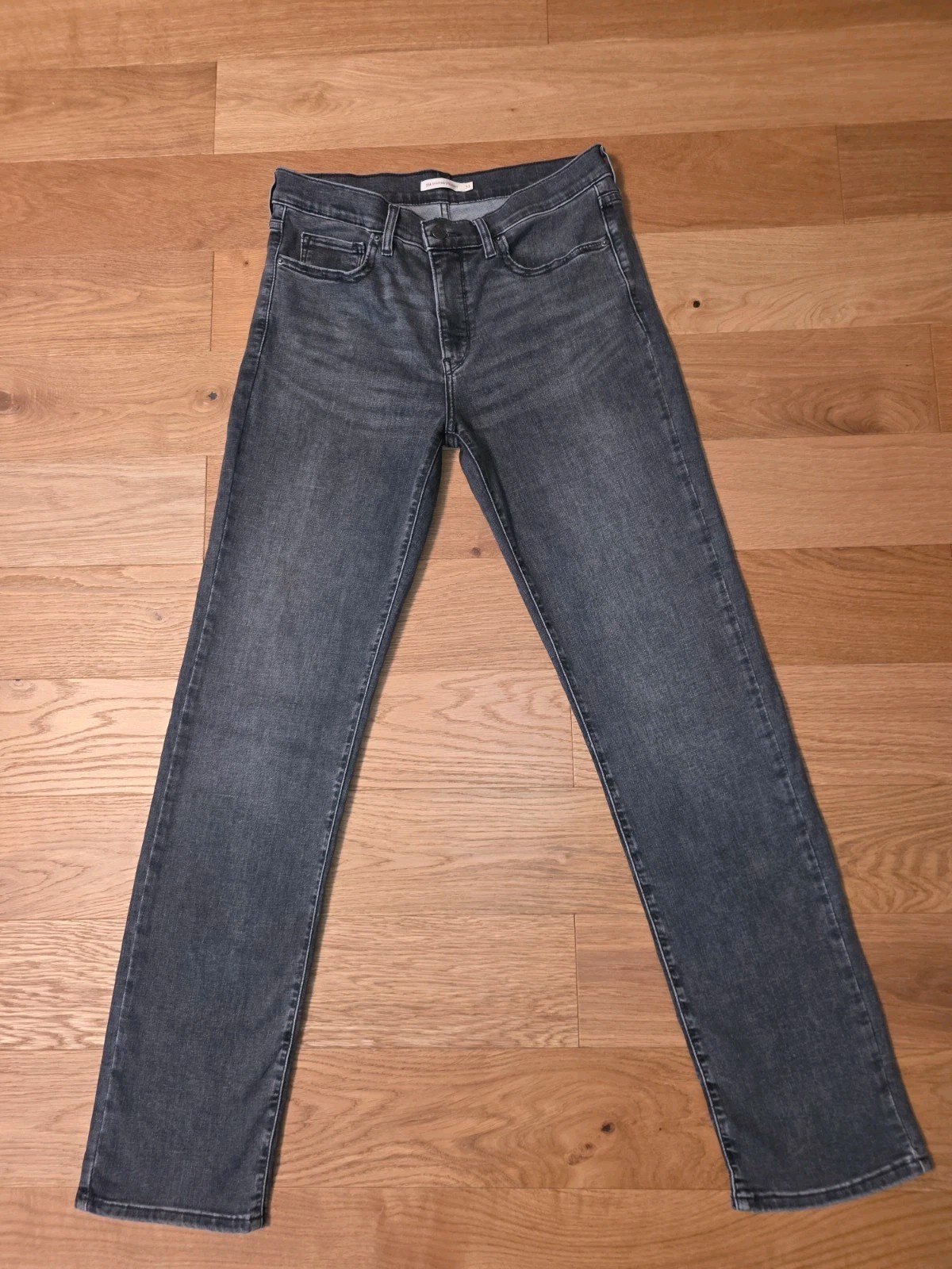 Levis 314 Shaping Straight Sz 31 Weathered Black Stretch Denim Jeans Women’s