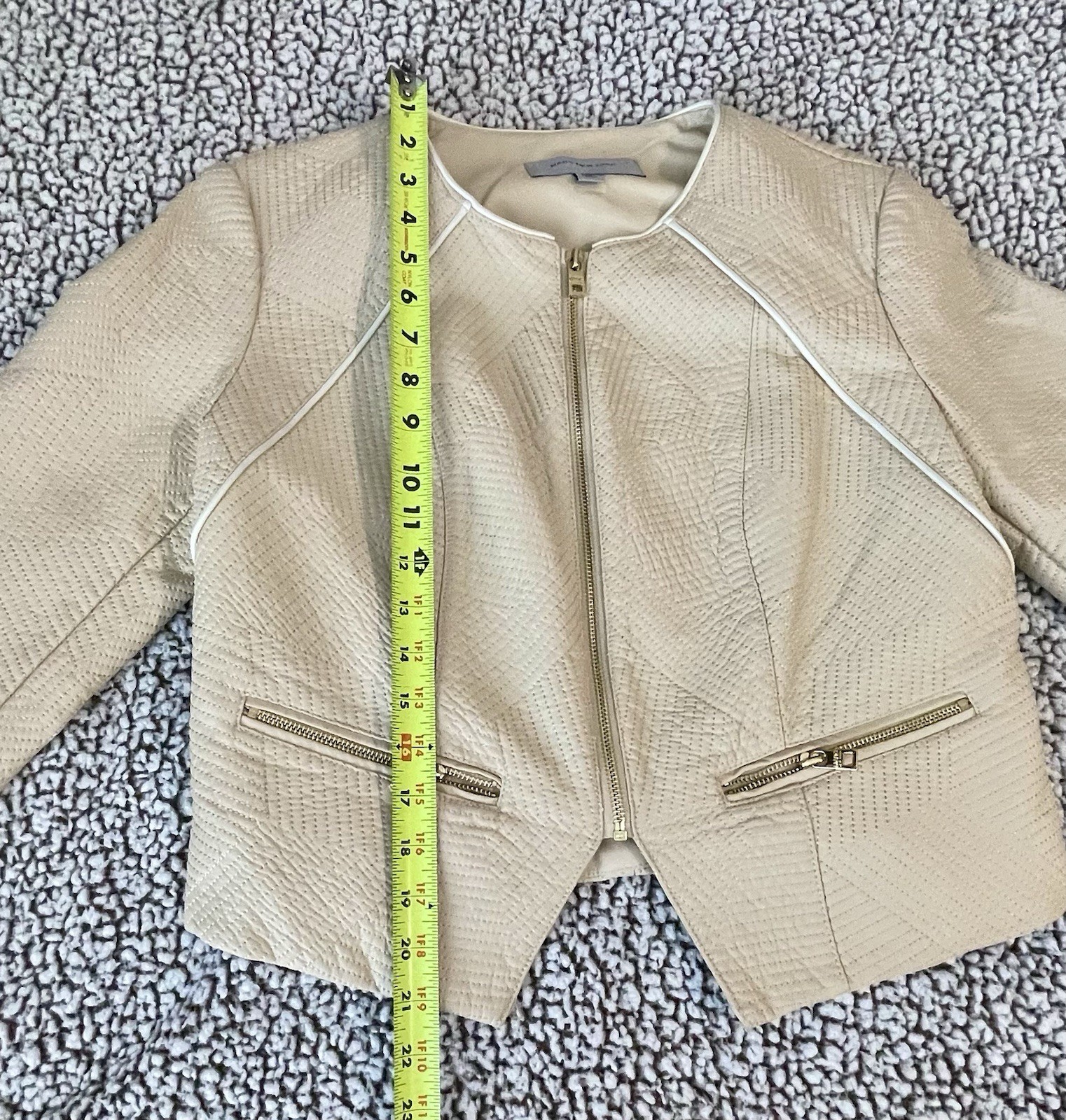 MARC NEW YORK ANDREW MARC JACKET BEIGE GOLD ZIPPERS SIZE M 100% Polyurethane