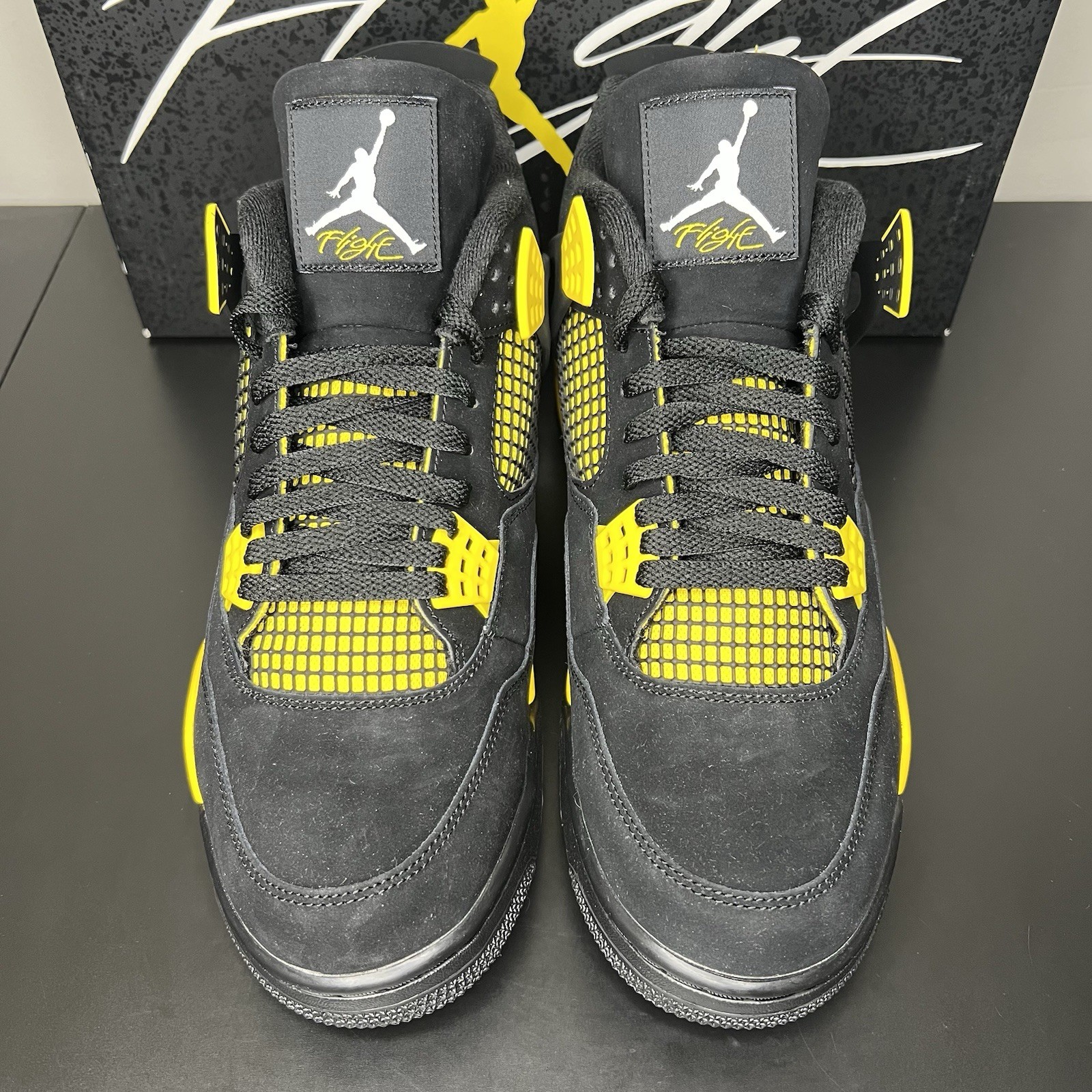 Size 12 – Jordan 4 Retro Mid Thunder