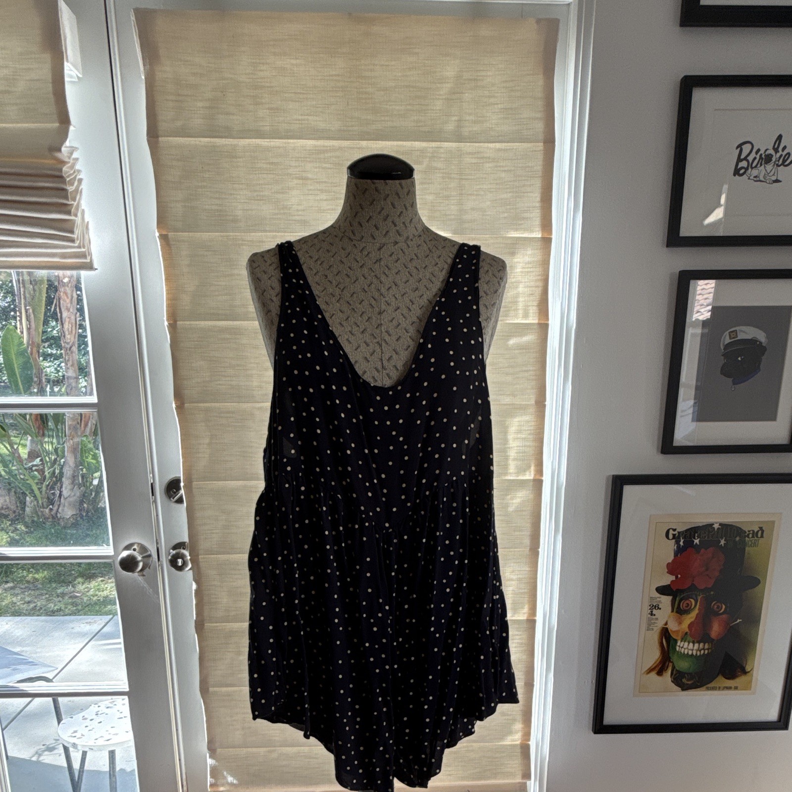 Women’s M Blue/cream Polka Dot V-Neck Rayon Zip Camisole Romper