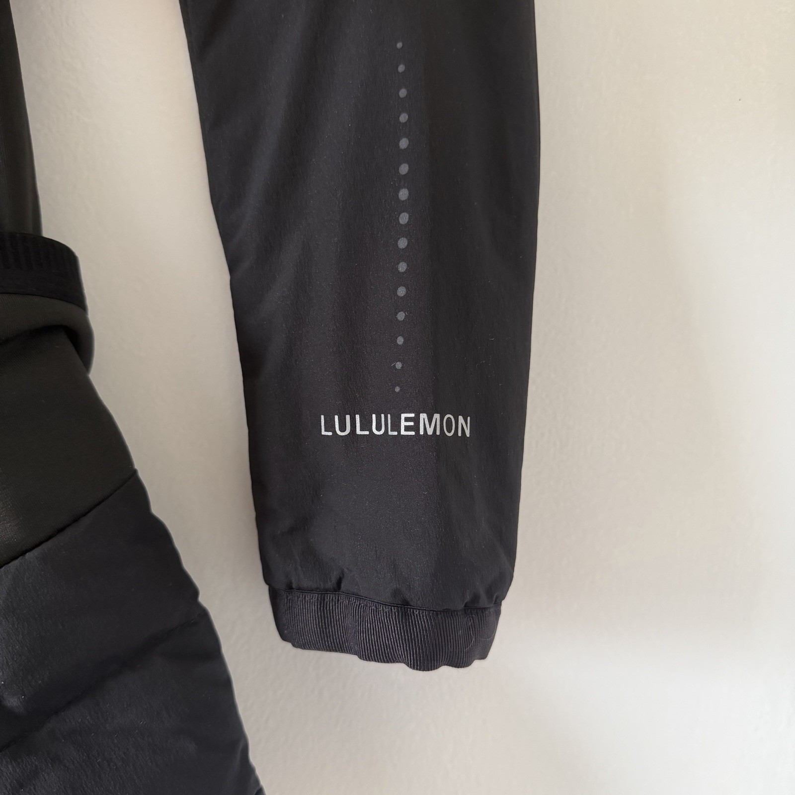 Lululemon Down For It All Women’s Puffer Jacket XL