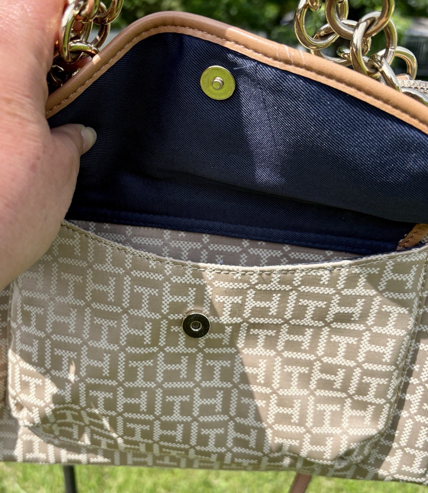Tommy Hilfiger Coin with Chain Monogram Jacquard Travel Tote Khaki Tonal Logo