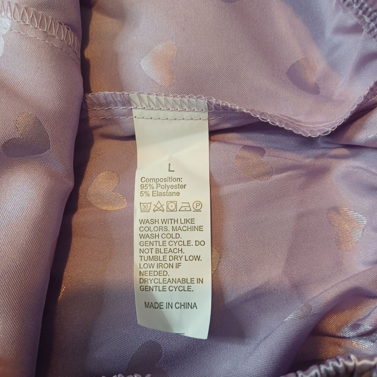 BRAND NEW Womens Size L (12-14) Lilac Satin Short Sleeve Heart Print Pyjama Set