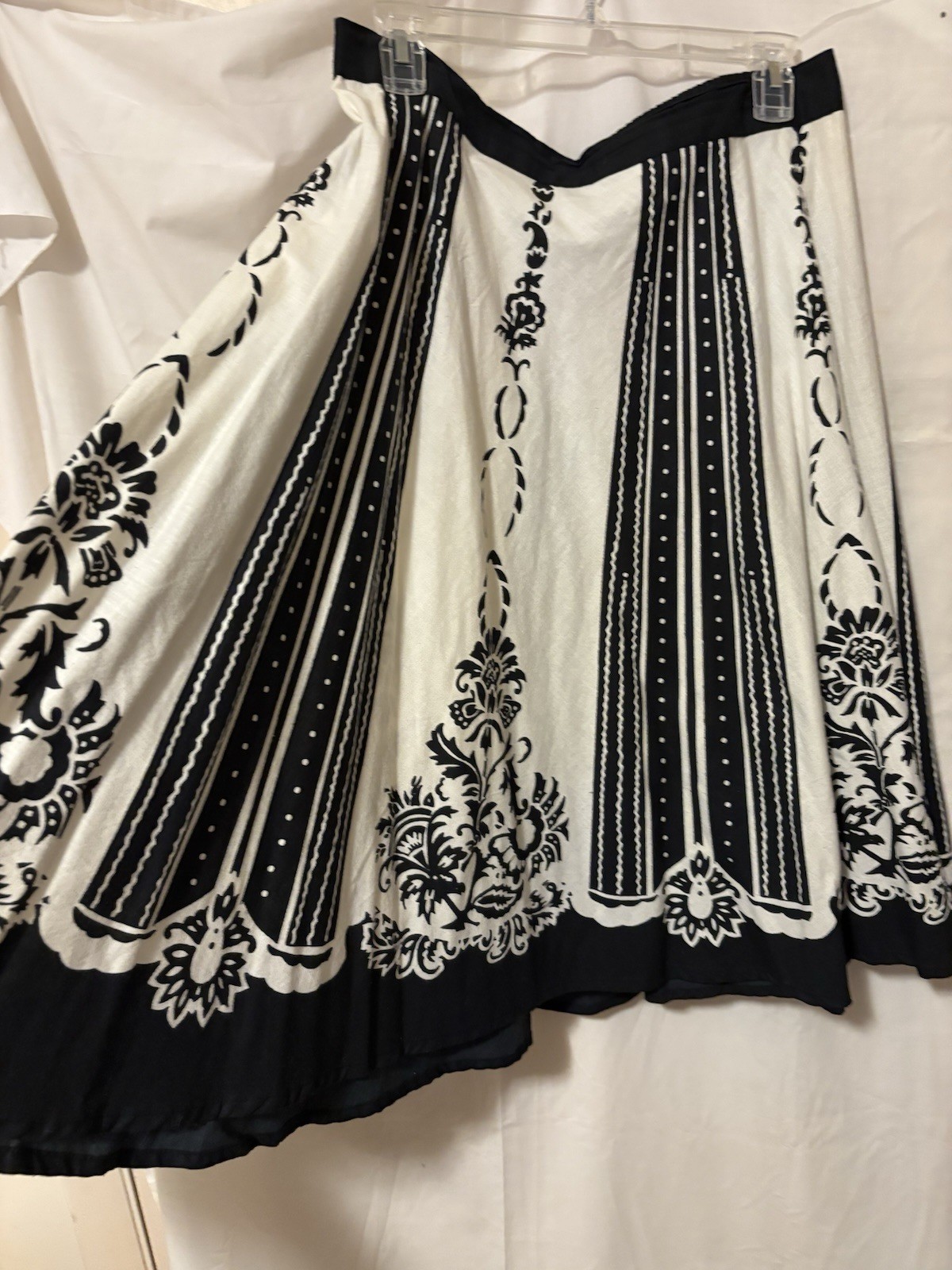 S-L Studio West Half Circle Skirt Nouveau Print Black White Cotton Nostalgic VTG