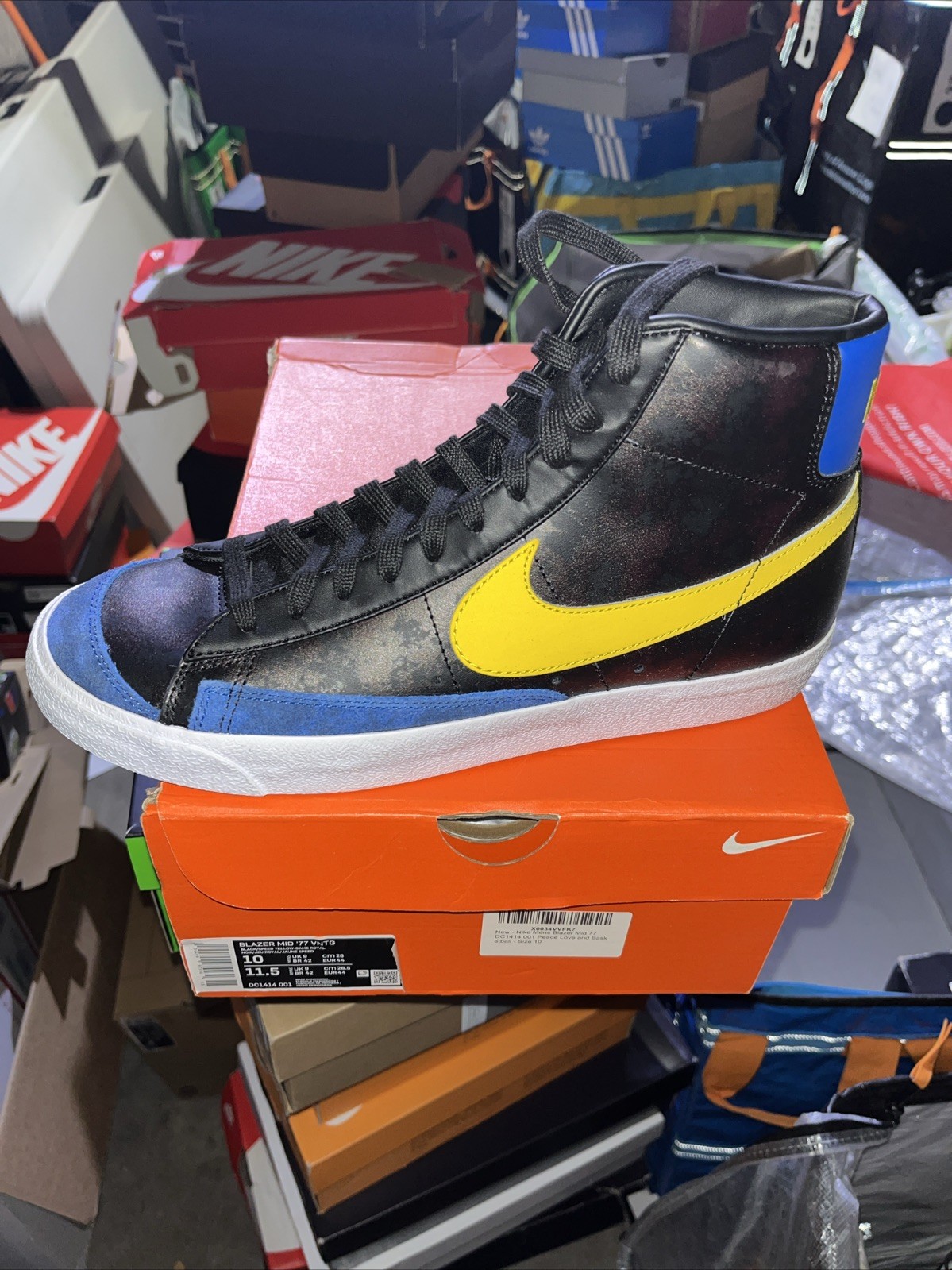 Mens Size 10 Nike Blazer Mid ’77 VNTG Peace, Love & Basketball DC1414 001