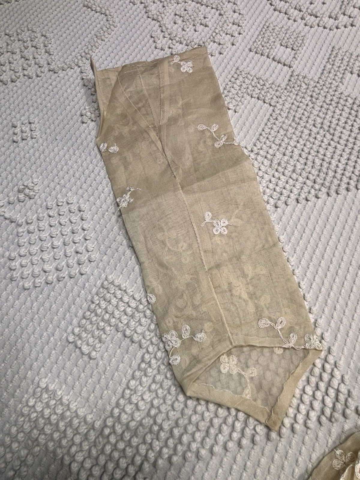 Post 1930s Sheer Organdy Party Dress Formal Embroidered Tea Gown Talon Side Zip