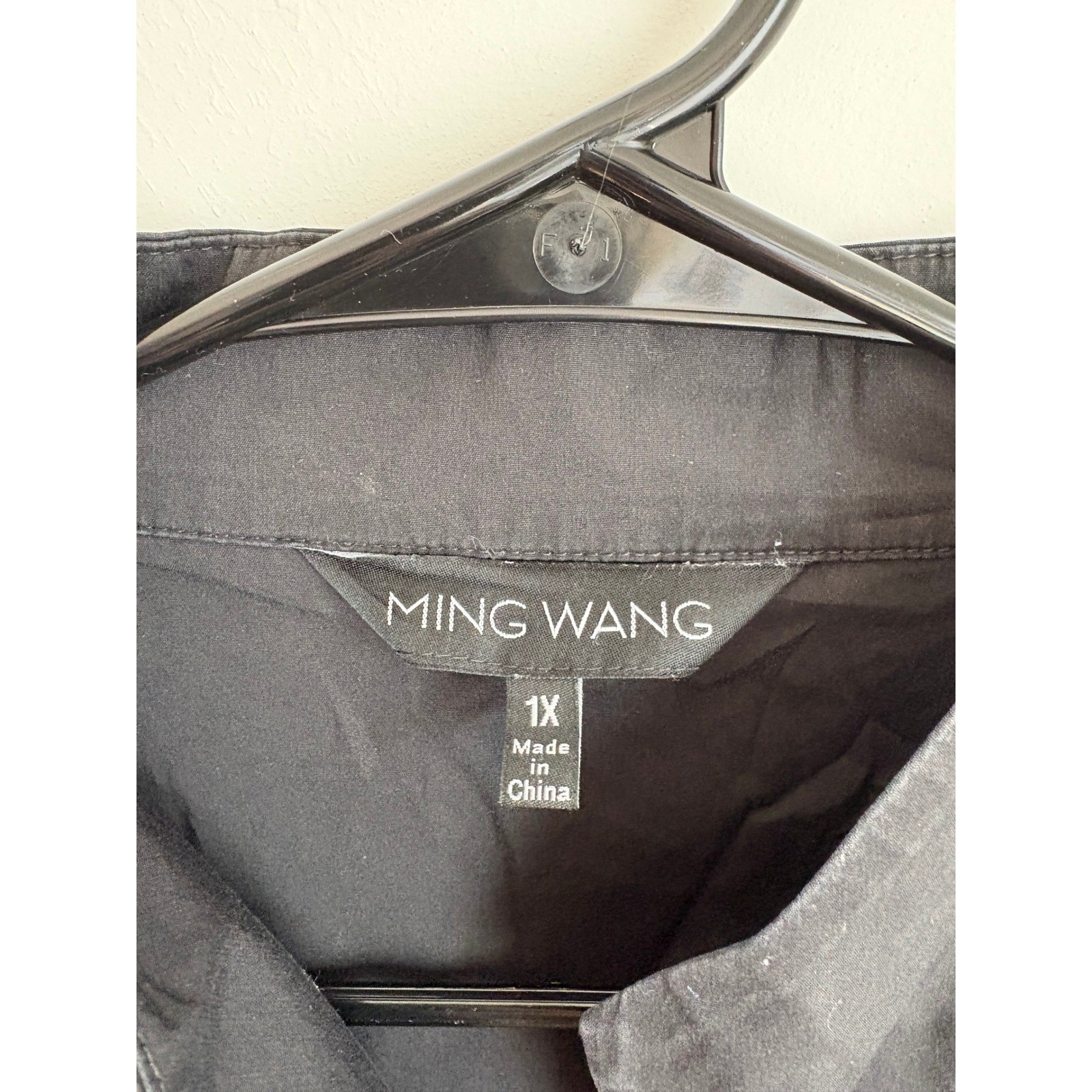 Ming Wang Sleeveless Zip Mock Neck Shirt Athleisure Preppy Quiet Luxury Academia