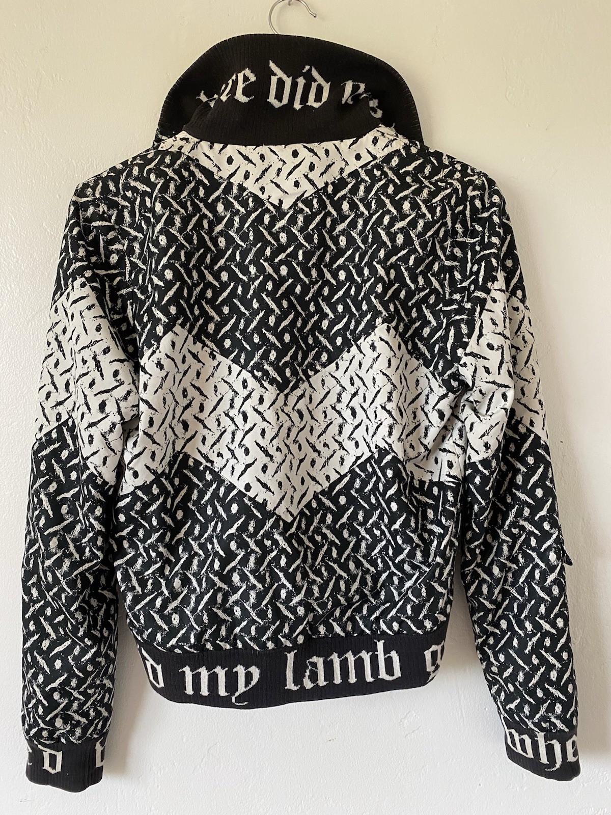 L.A.M.B. Fall 2006 Black White Chevron Windbreaker Jacket Gwen Stefani Rare Med.