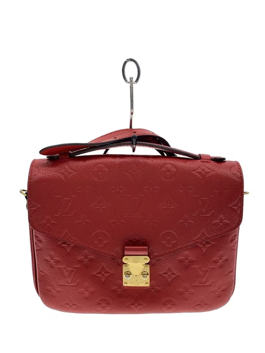 LOUIS VUITTON Pochette Metis MM Hardware Scratches Corner Wear Edge Damage Bag L