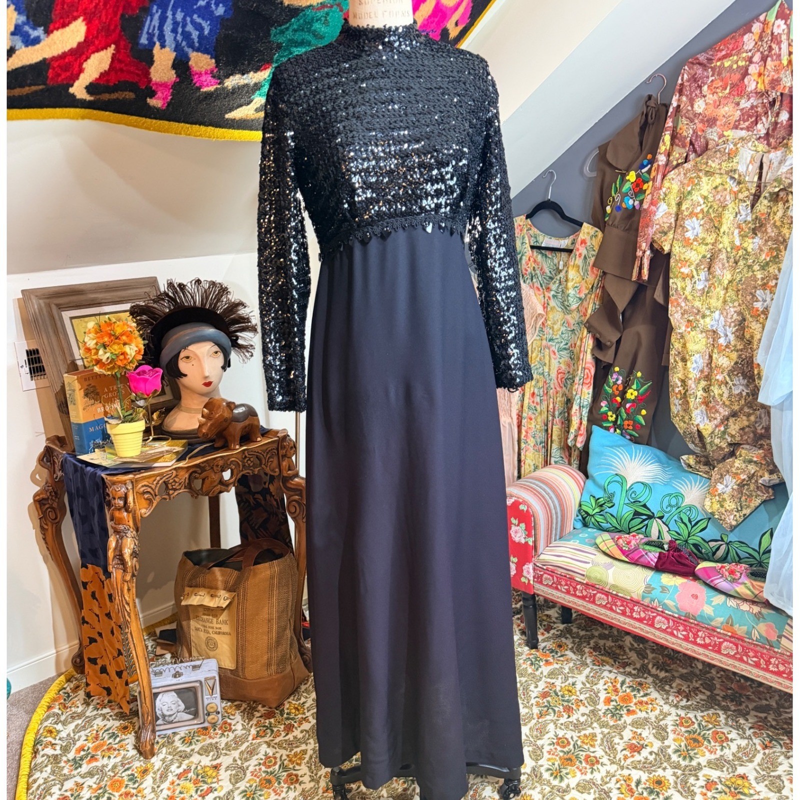 Stunning VTG 1960s Black Sequin Mock Neck Long Sleeve Maxi Evening Dress Size 14