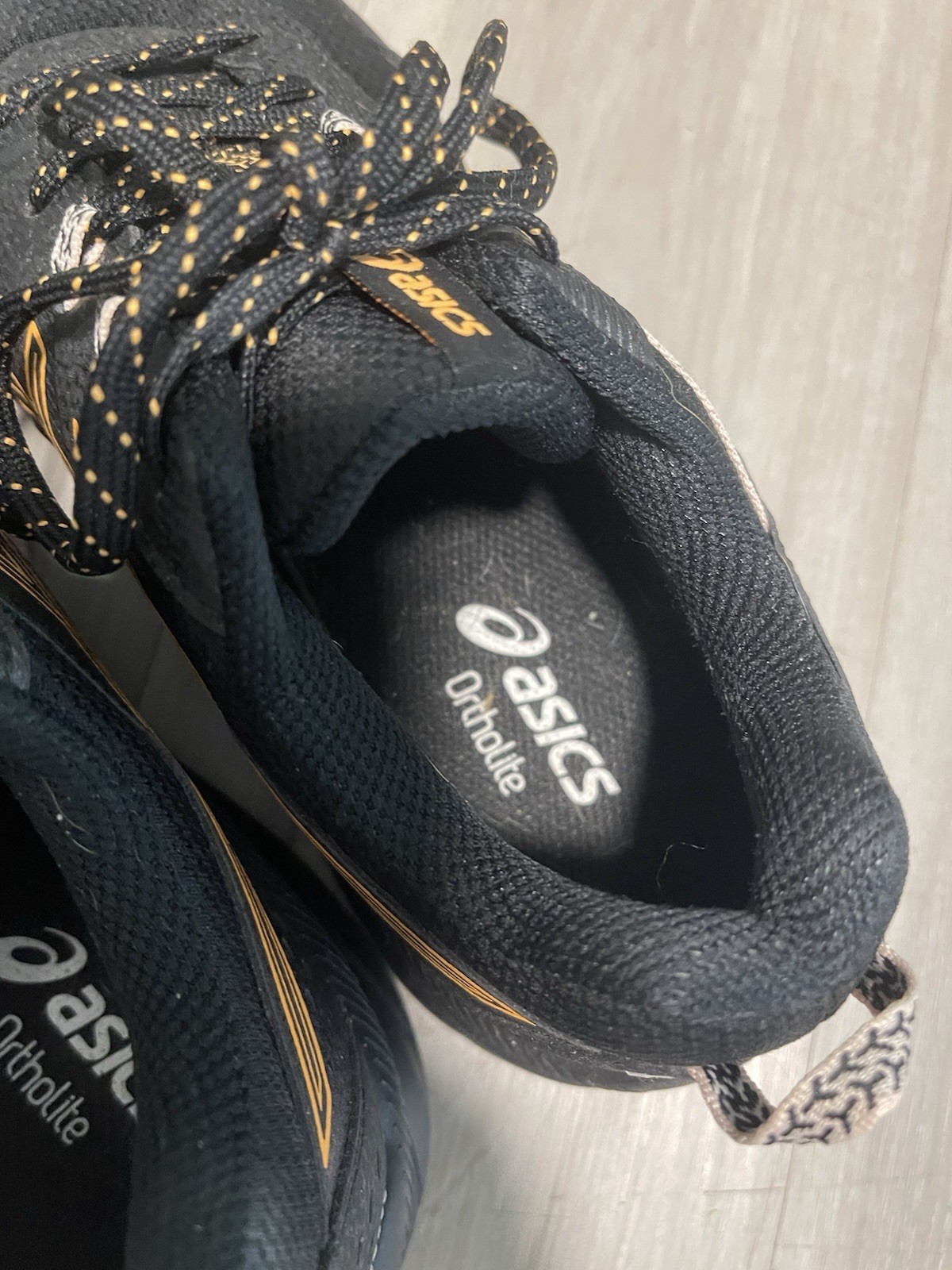ASICS Gel Venture 9 Waterproof Ortholite Black Orange Women’s size 8