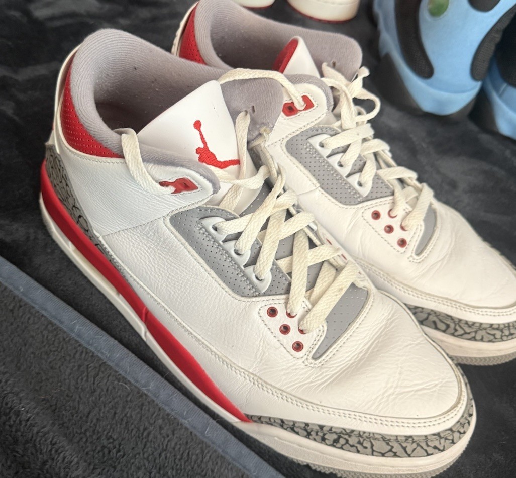 3 Pack Jordan 3 Fire Red, Jordan 1 Uni Red/White, Jordan 13 Uni Blue