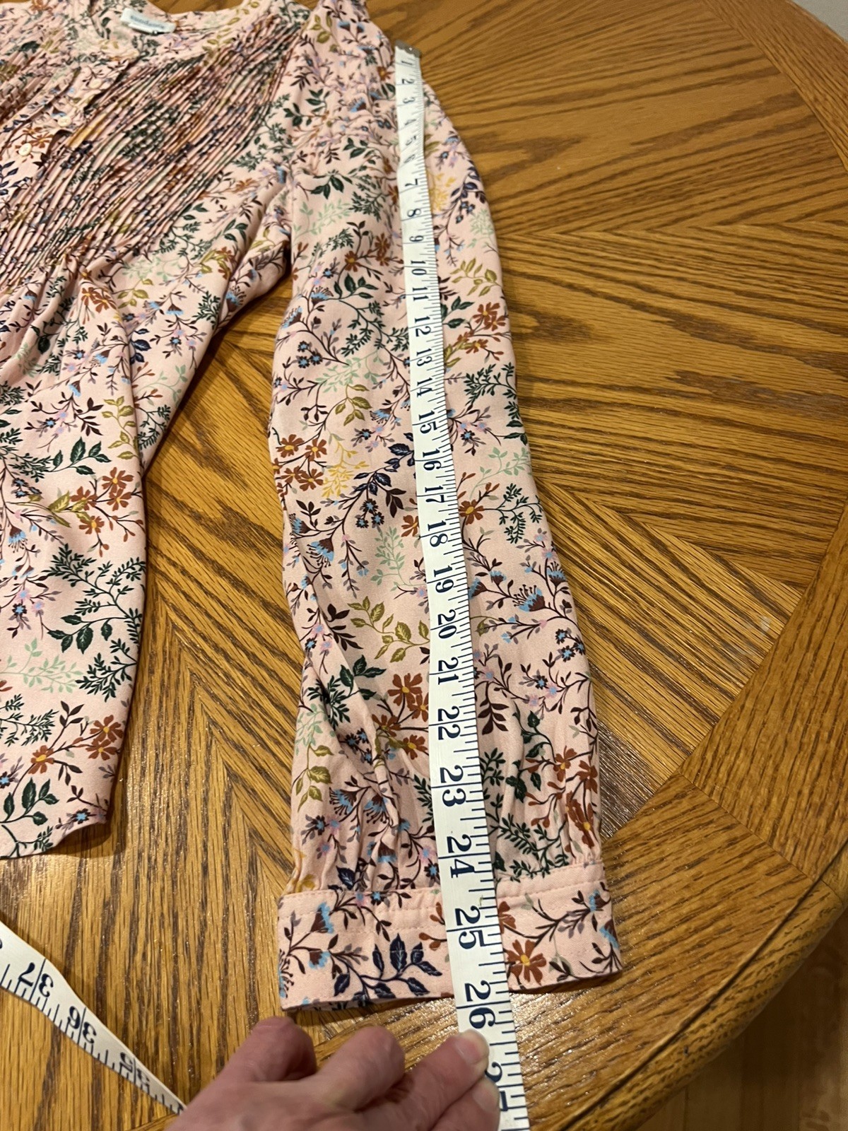 Sundance Popover Pink Floral Blouse XL Lightweight 100% Rayon Pleated Buttons