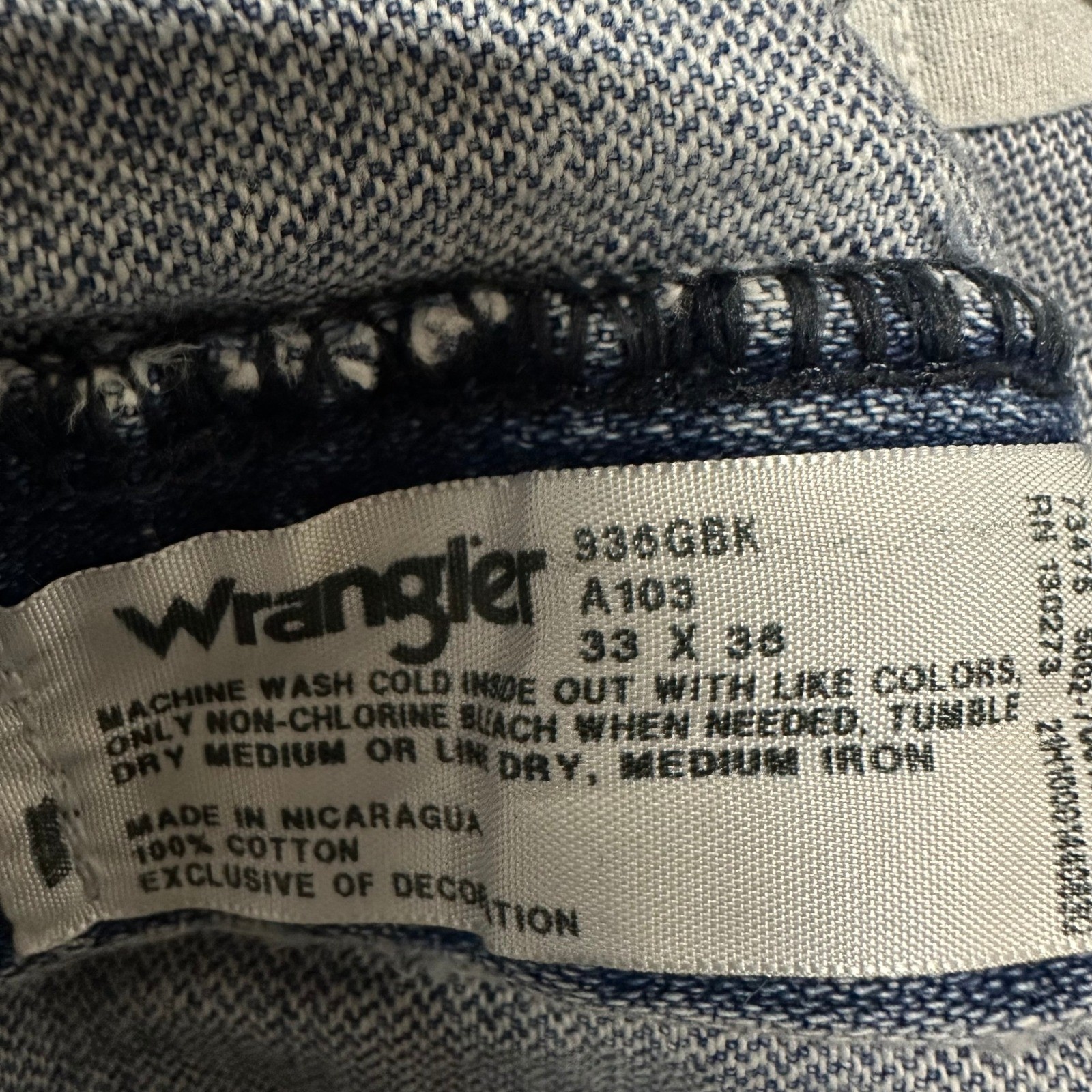 Wrangler Jeans Mens Size 33×36 Blue Slim Fit Cowboy Cut Straight Leg Denim