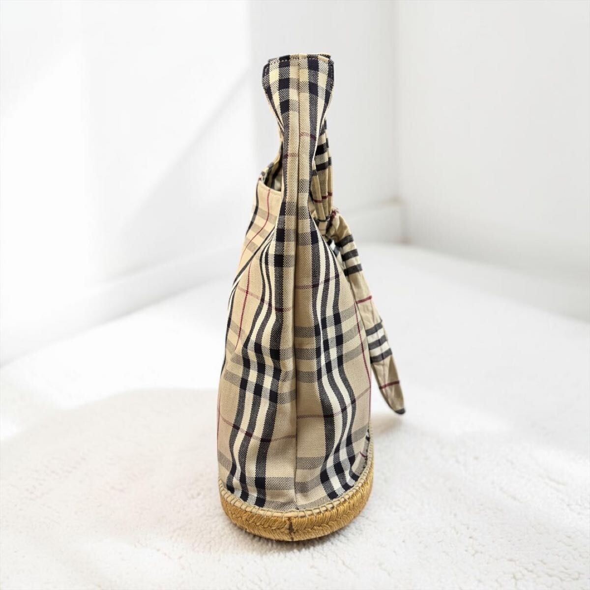 Burberry Nova Check Canvas Shoulder Bag Beige Vintage Women Magnetic 11.81in