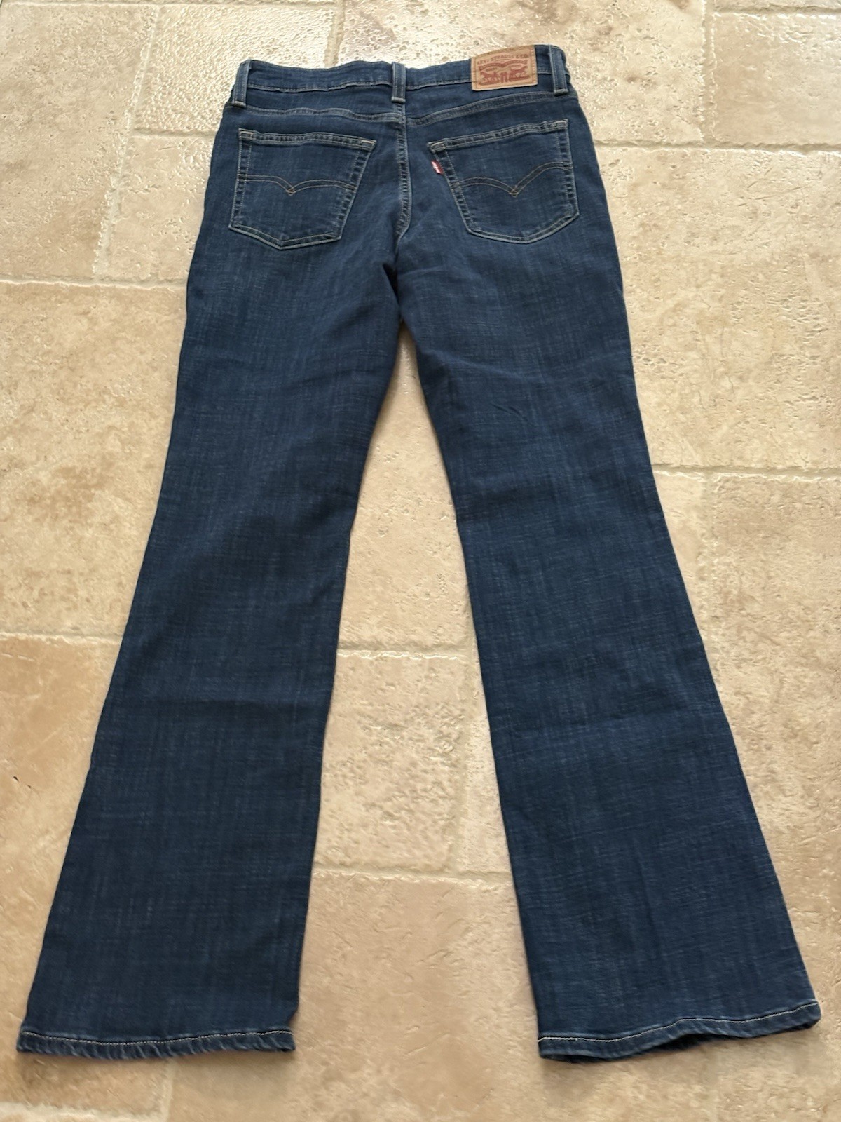 Levi’s Women’s 725 High Rise Boot Cut Size 28 X 31 Excellent Condition