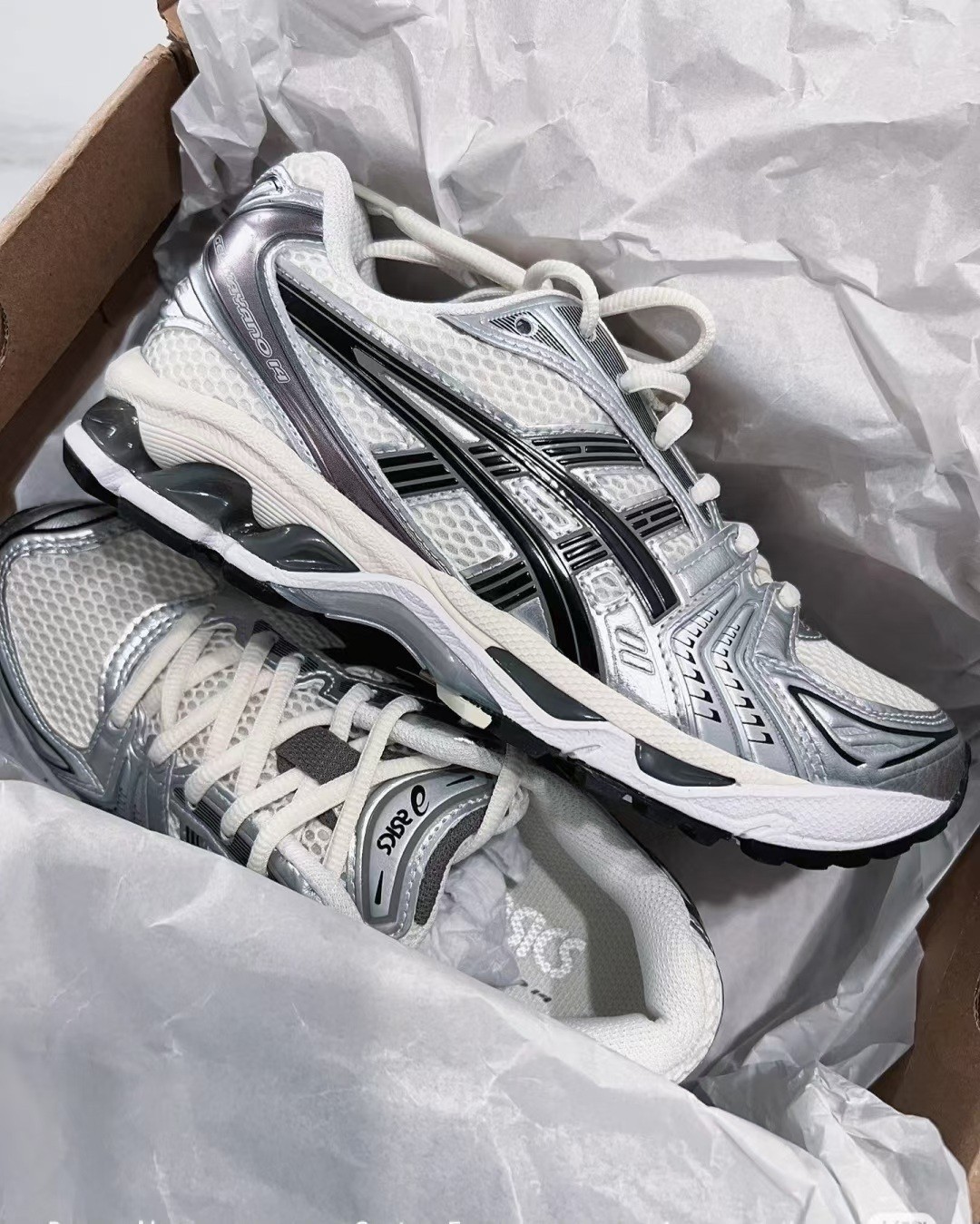 Authentic ASICS GEL- KAYANO 14 Pink Silver Men’s Sneaker (FREE SHIPPING)