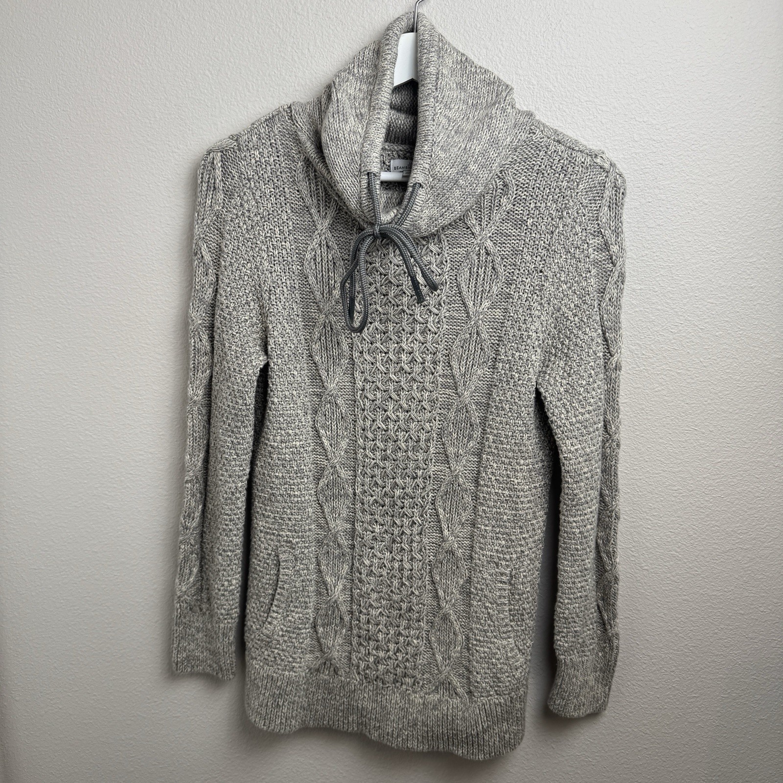 LL BEAN Signature Fisherman Cable Knit Sweater Cowl Funnel Neck Size Medium Gray