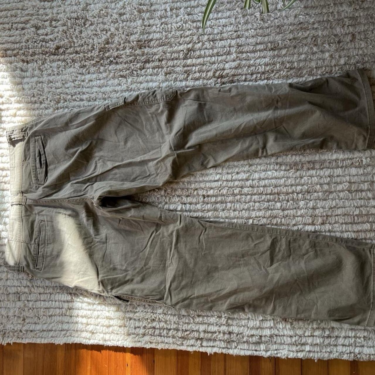Wrangler Men’s Beige Cargo Pants 30W Cotton/Spandex Twill Regular Straight