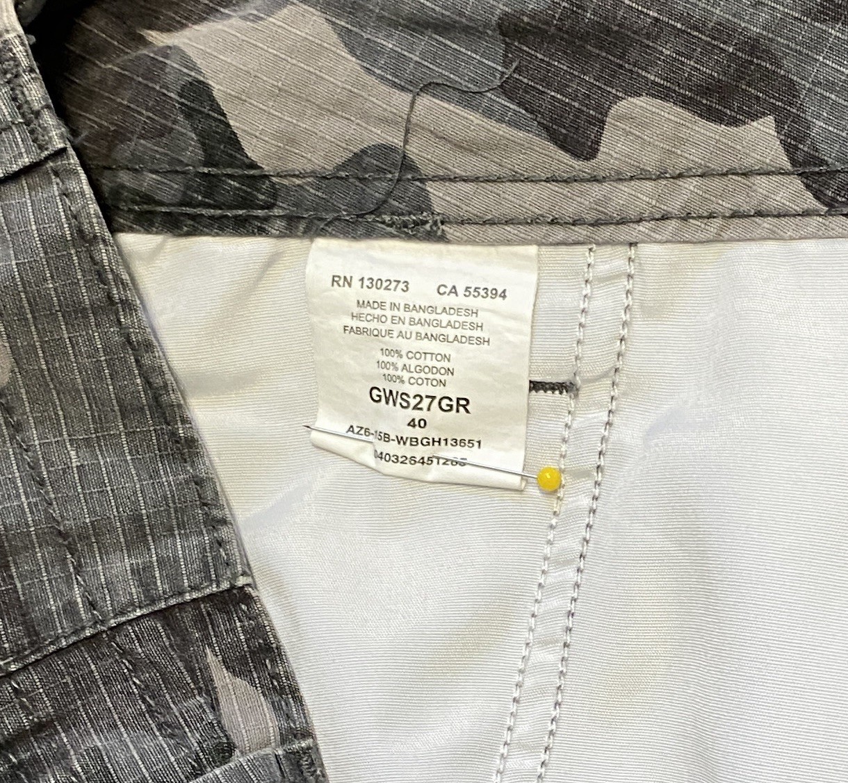 Genuine Wrangler Camo Cargo Shorts Size 40 Camouflage Relaxed Fit Hike Travel