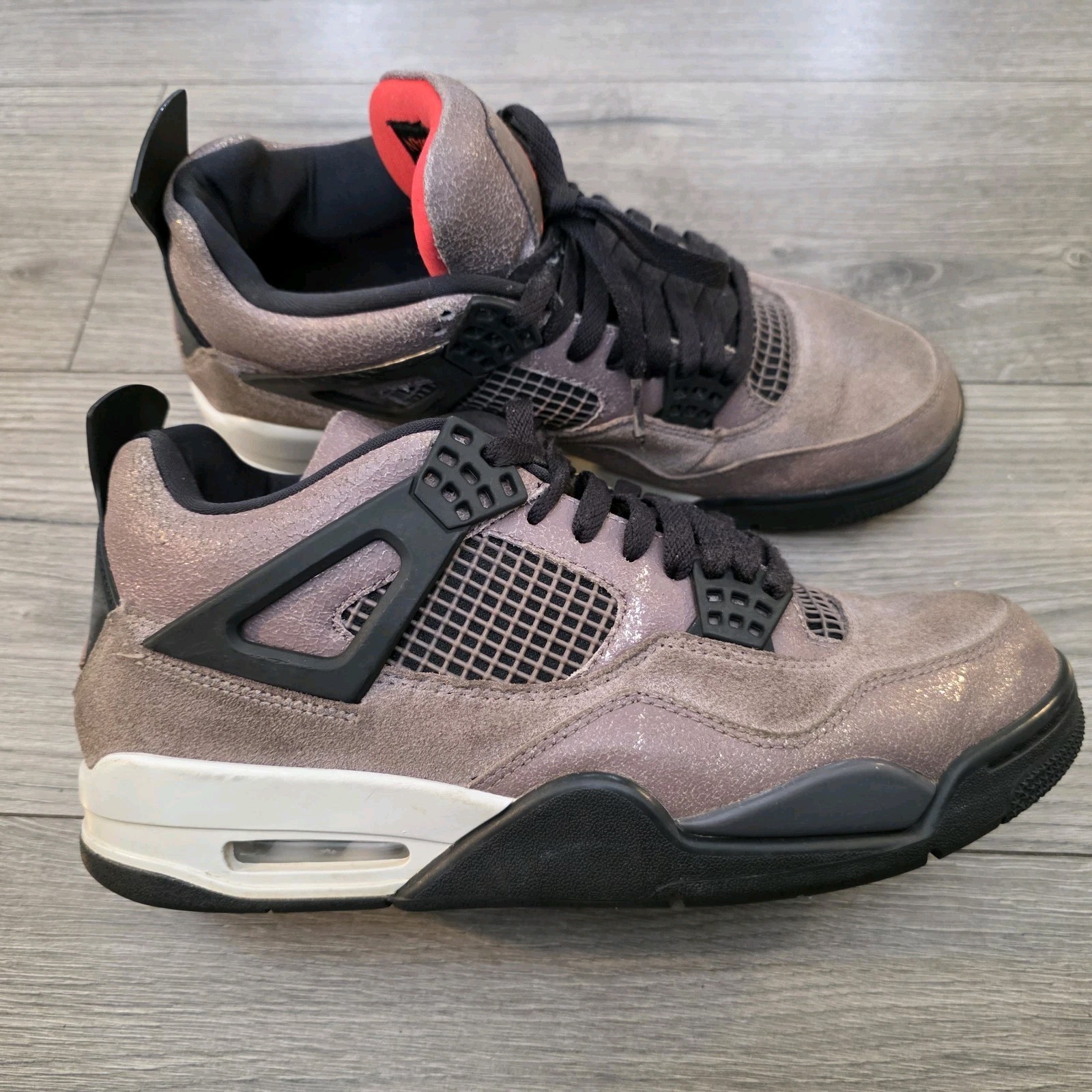 Size 10 – Jordan 4 Retro Mid Taupe Haze