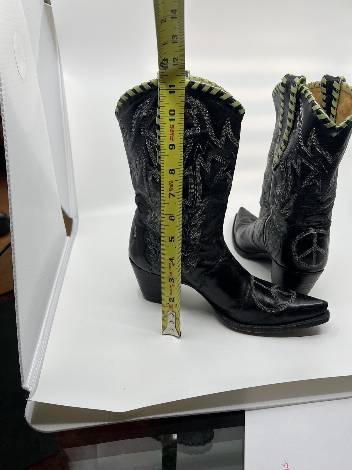 Women’s Custom Liberty Peace Sign Boots Size 8