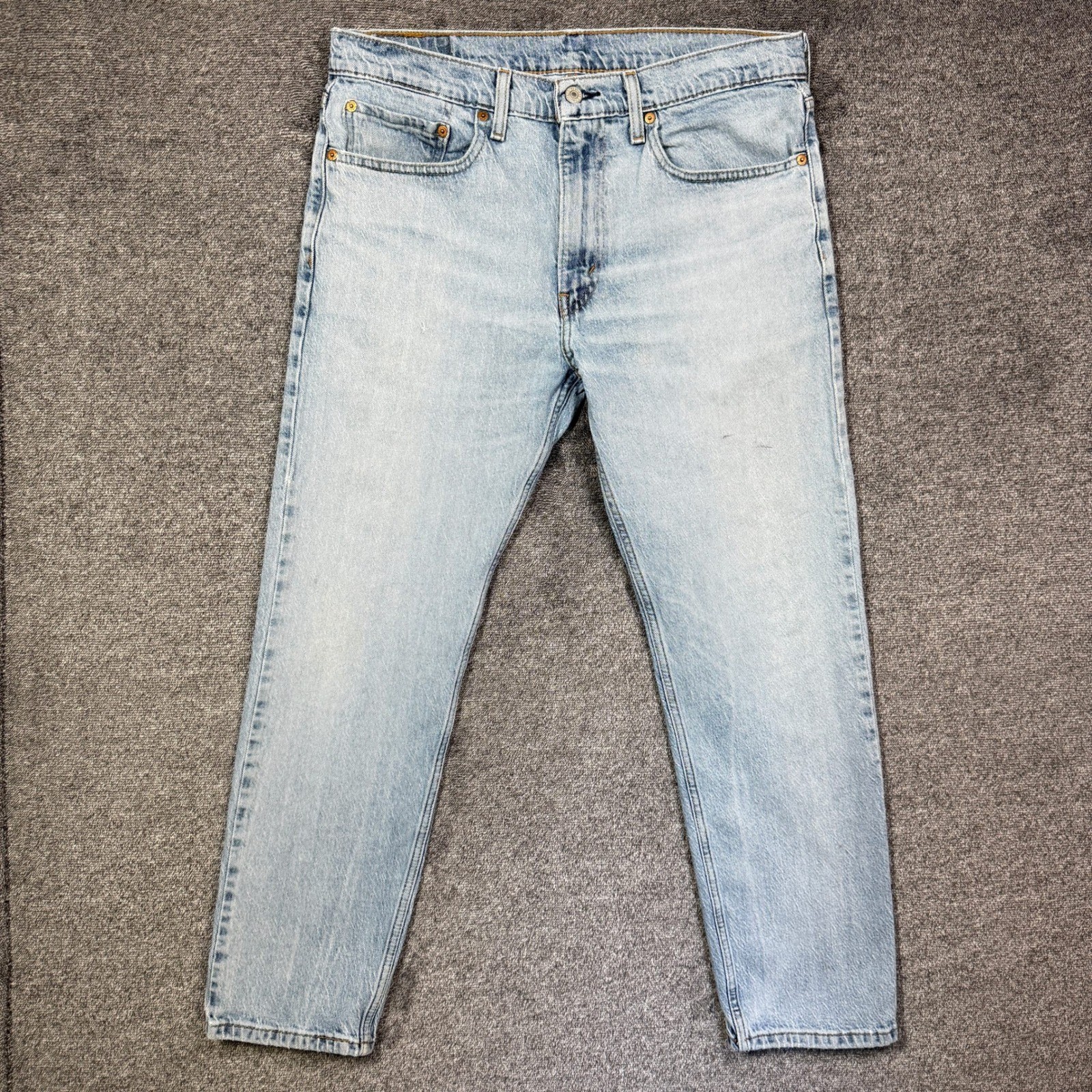 Levi’s 502 Jeans Mens 34×30 Regular Taper Fit Light Wash Blue Denim