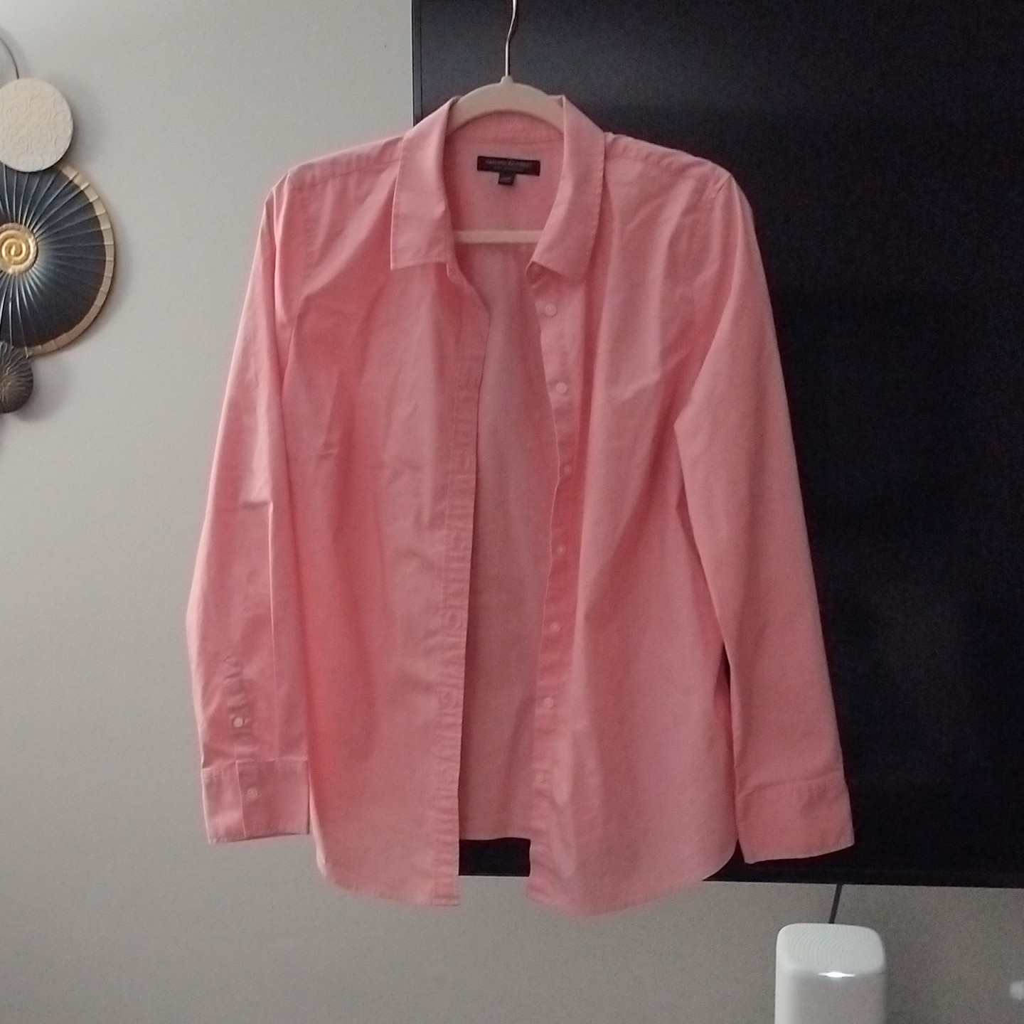 Banana Republic Riley Tailored Fit women’s Pink Long Sleeve Button-Up 14 50/103