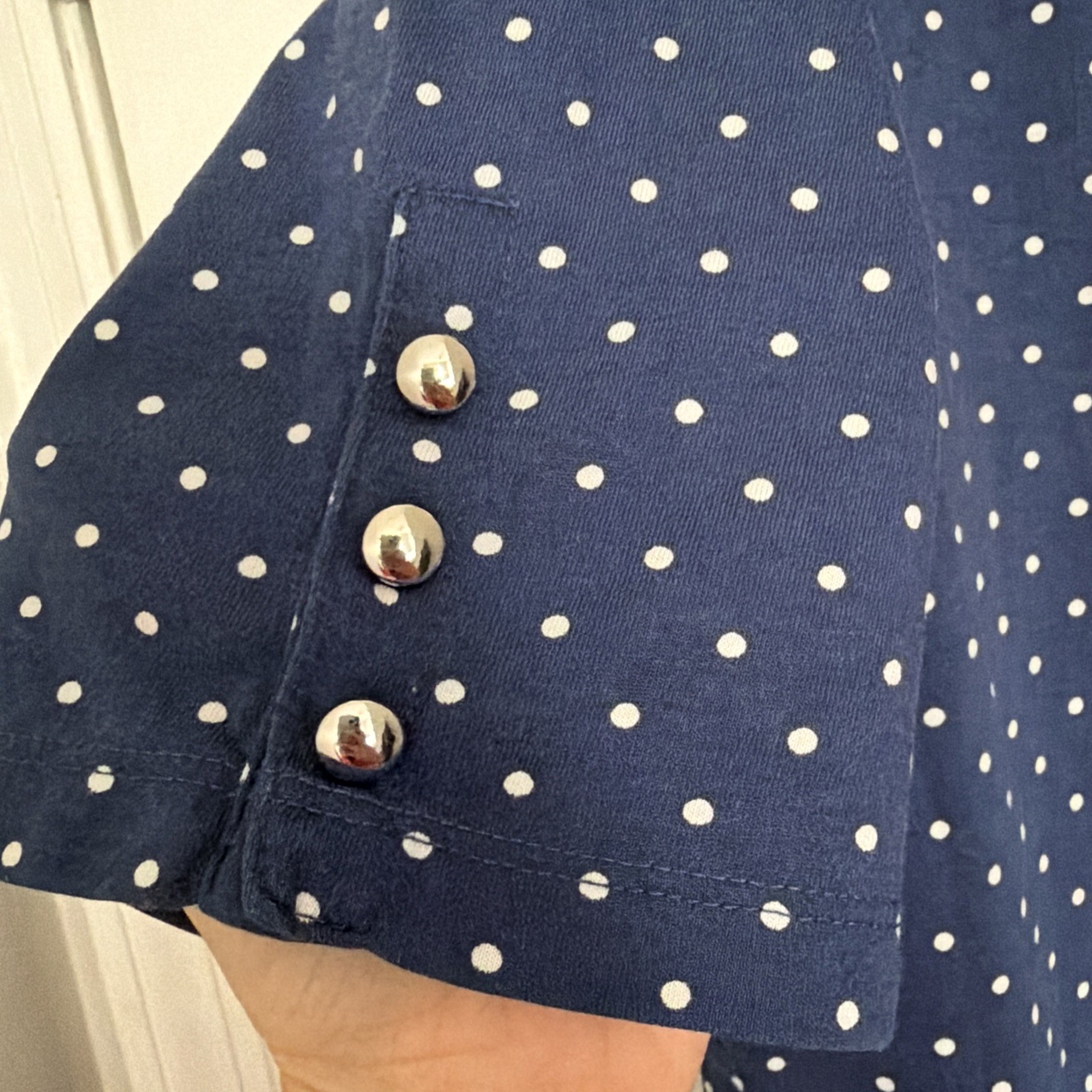Talbots Women’s Size L Short Sleeve Polkadot Blue & White 100% Pima Cotton ￼￼