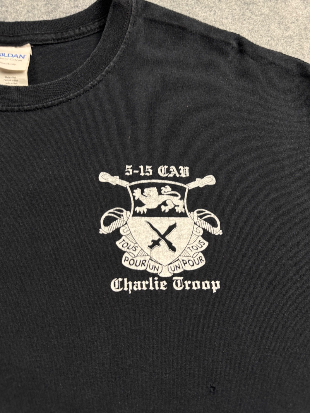 Comanche 5-15 Cavalry Charlie Troop Indian Large Black Military Shirt tiny hole