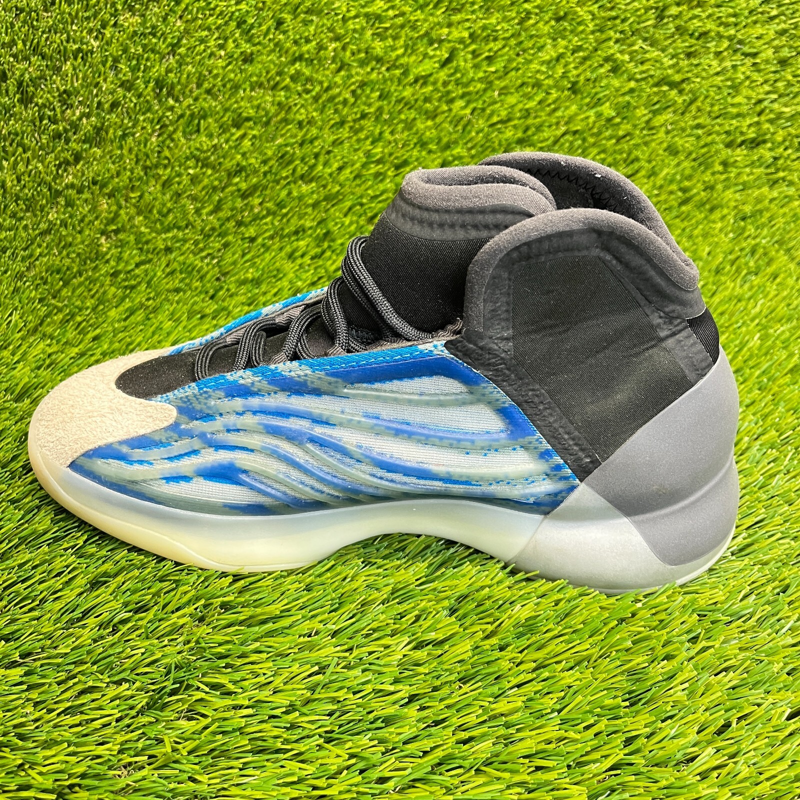 Adidas Yeezy Quantum Mens Size 7 Frozen Blue Black Basketball Shoes Sneakers