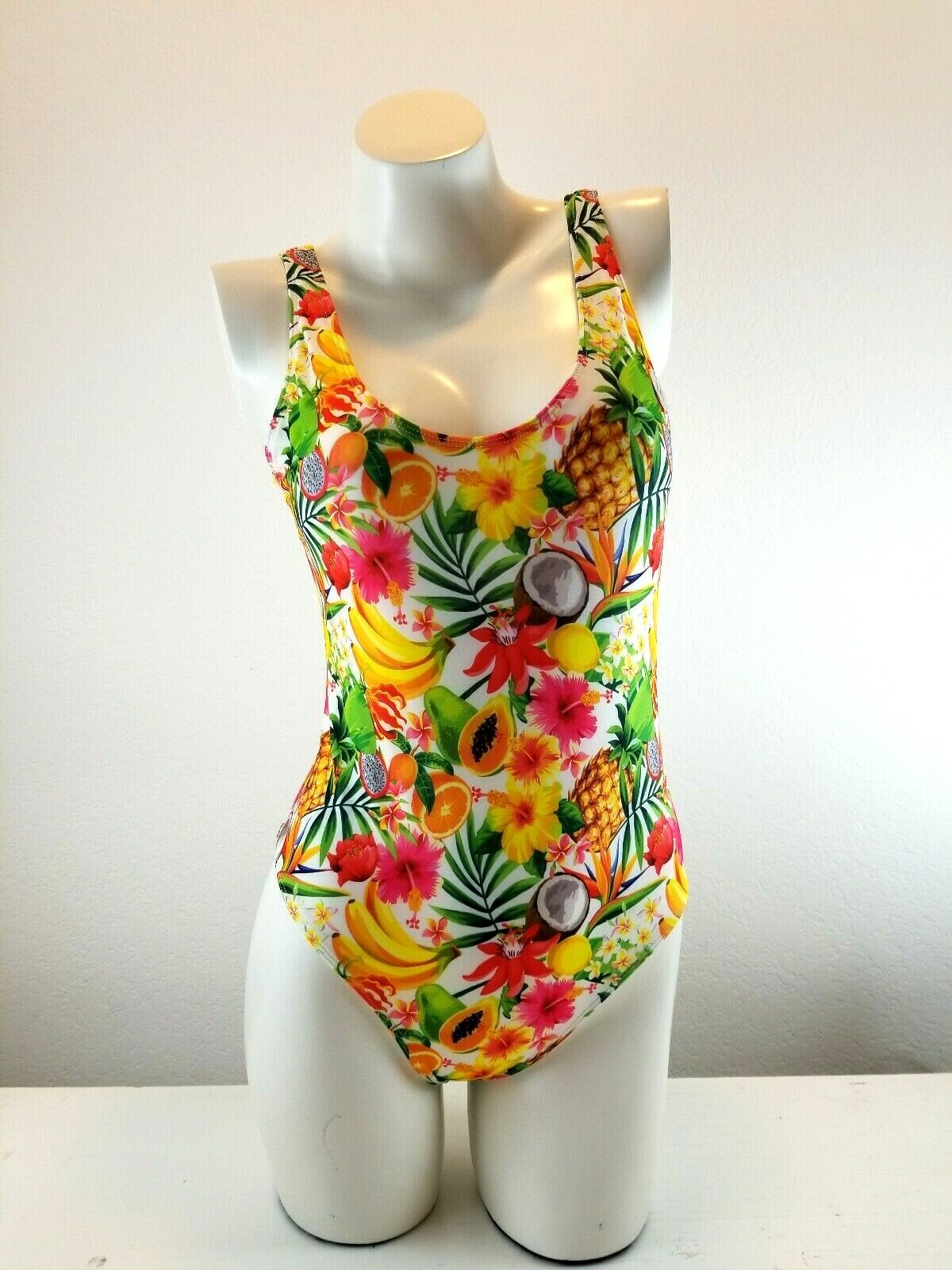 Forever 21 One Piece Swimsuit Size Large Tropical Multicolor Open Back Women’s