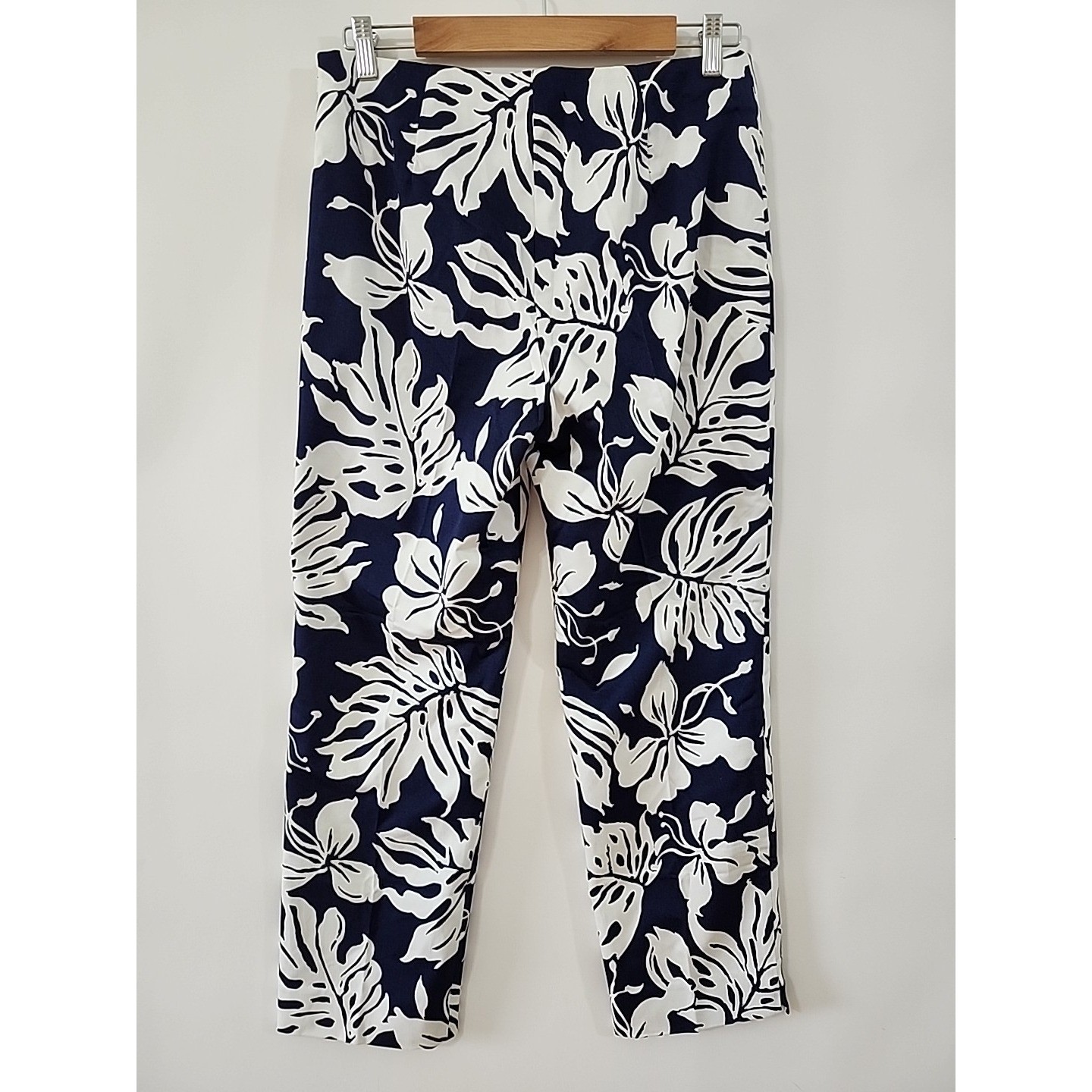 Lauren Ralph Laurenl Straight Leg Pants Size 8 Blue White Stretch Floral Leaf