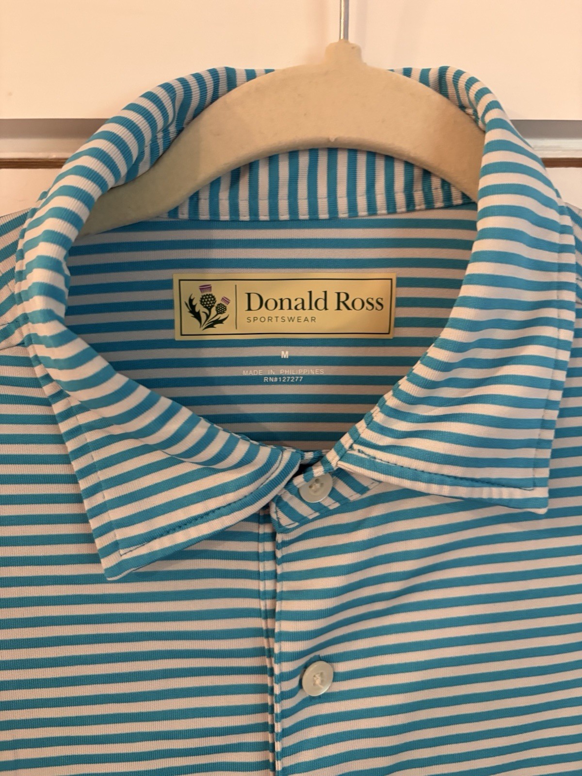 Donald Ross Men’s M Blue/White Striped Short Sleeve Polo Embroidered Logo
