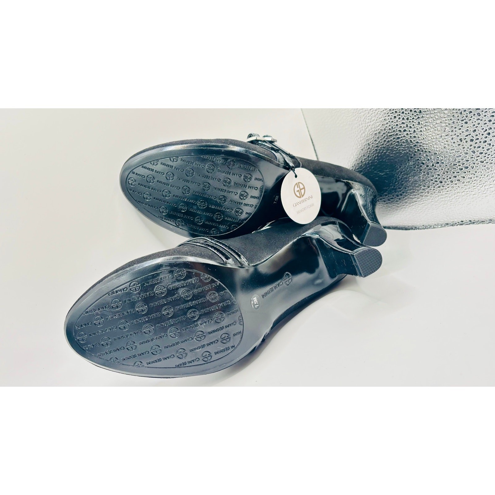 Giani Bernini Vallariaa memory foam footbed black suede Mary Jane pumps sz 7.5