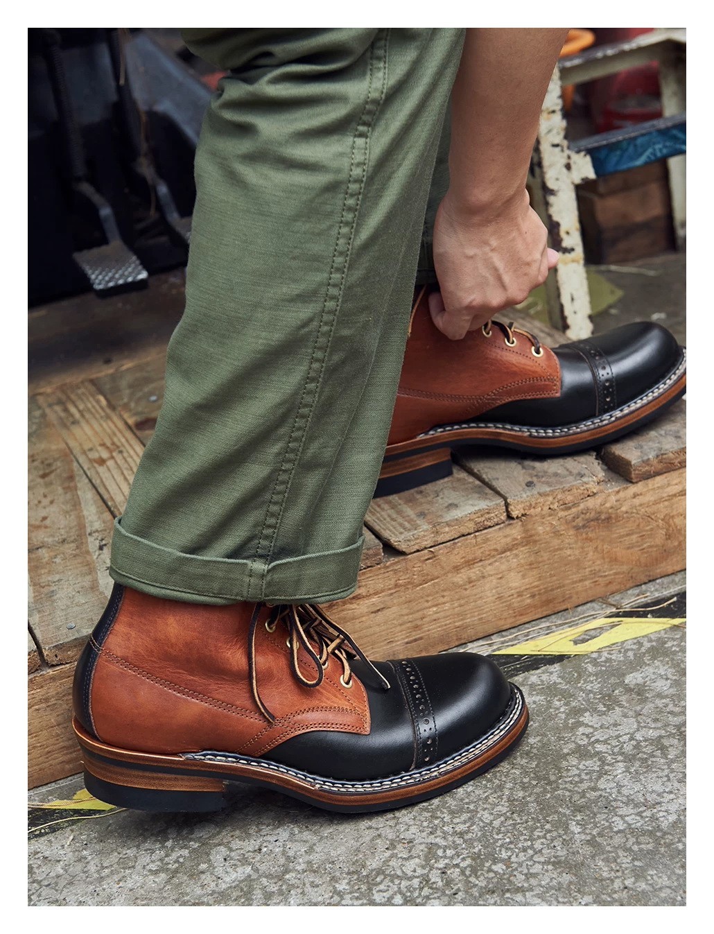 Alaska Outfitters Ray Kwok – 14101 Short Shift Cap Toe Boots