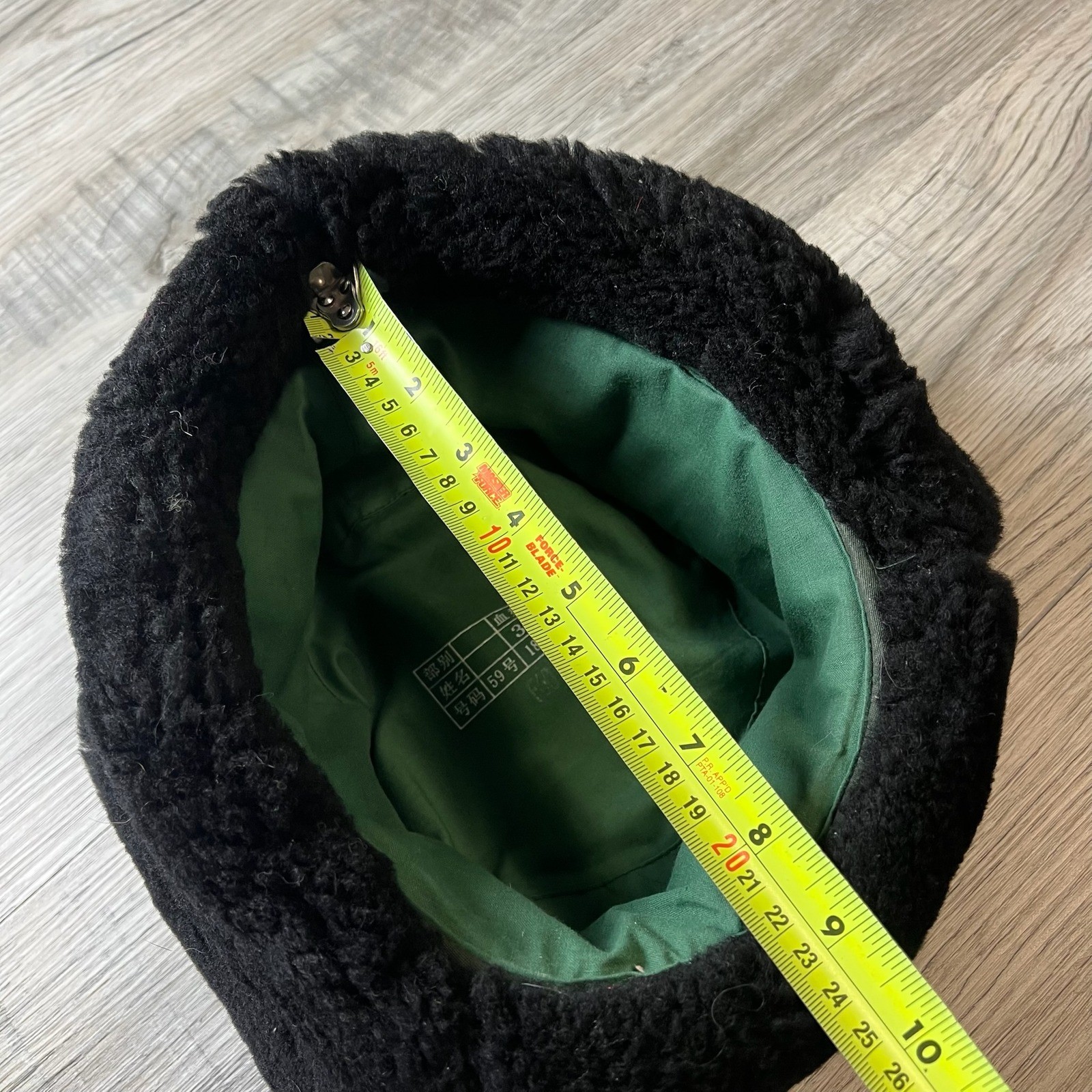 Military Ushanka Trapper Hat Unisex Size 59 Green Black Faux Fur Winter Cap Z95