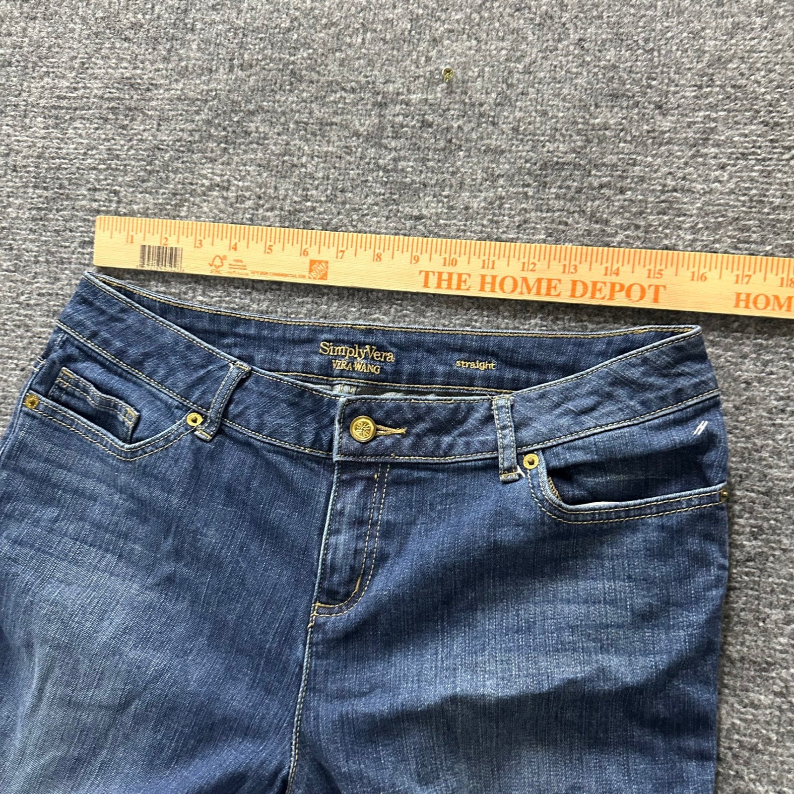 Simply Vera Vera Wang Crop Jeans Womens Size 12 Blue Straight Leg Denim Capris