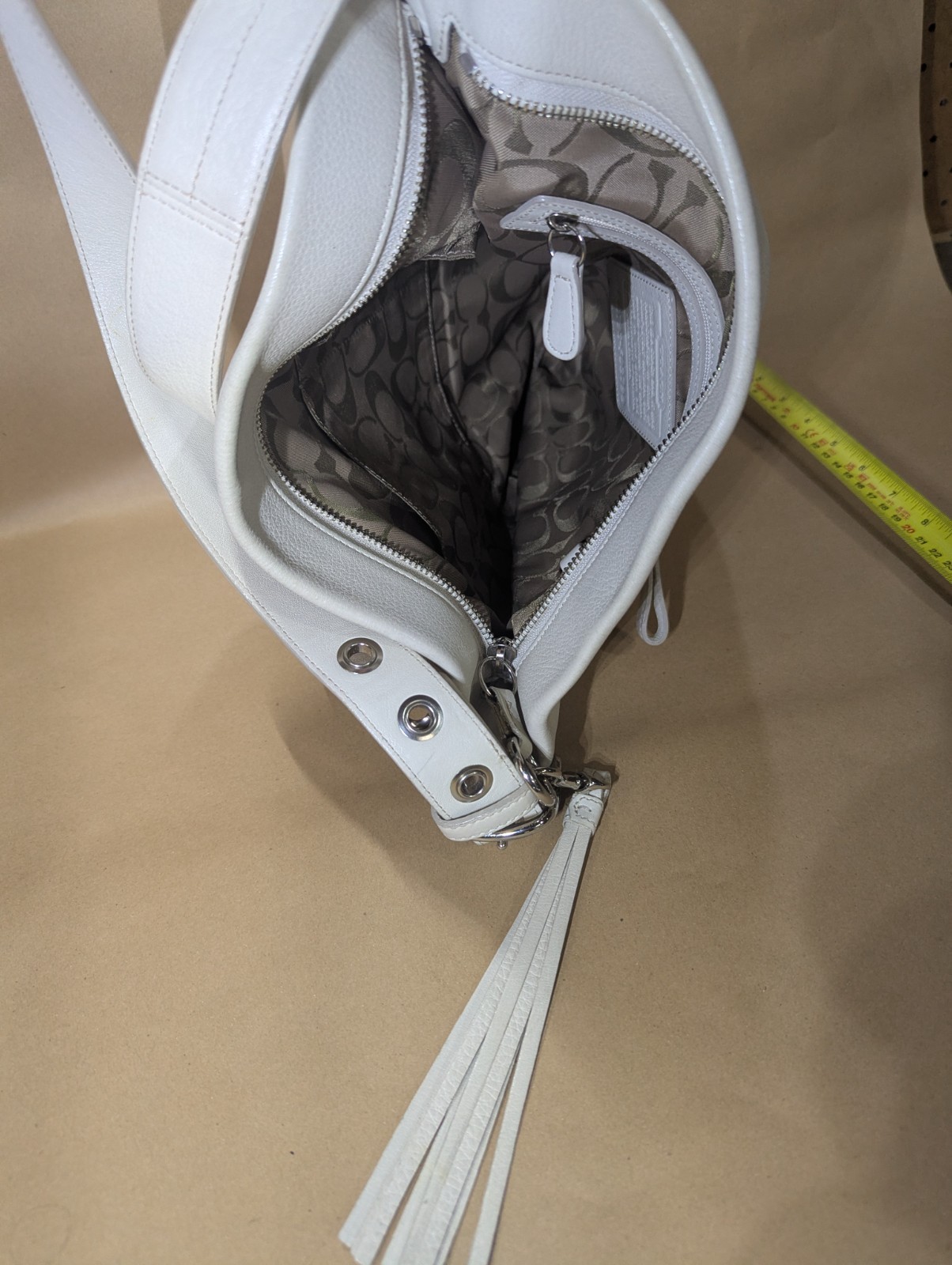 Coach Legacy Pebble Leather Shoulder Bag 1427 Medium Slim Parchment Ivory Used